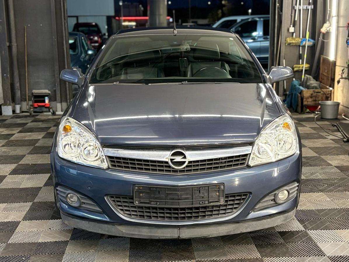 Opel Astra TwinTop 1.6i Cabrio bj. 2008
