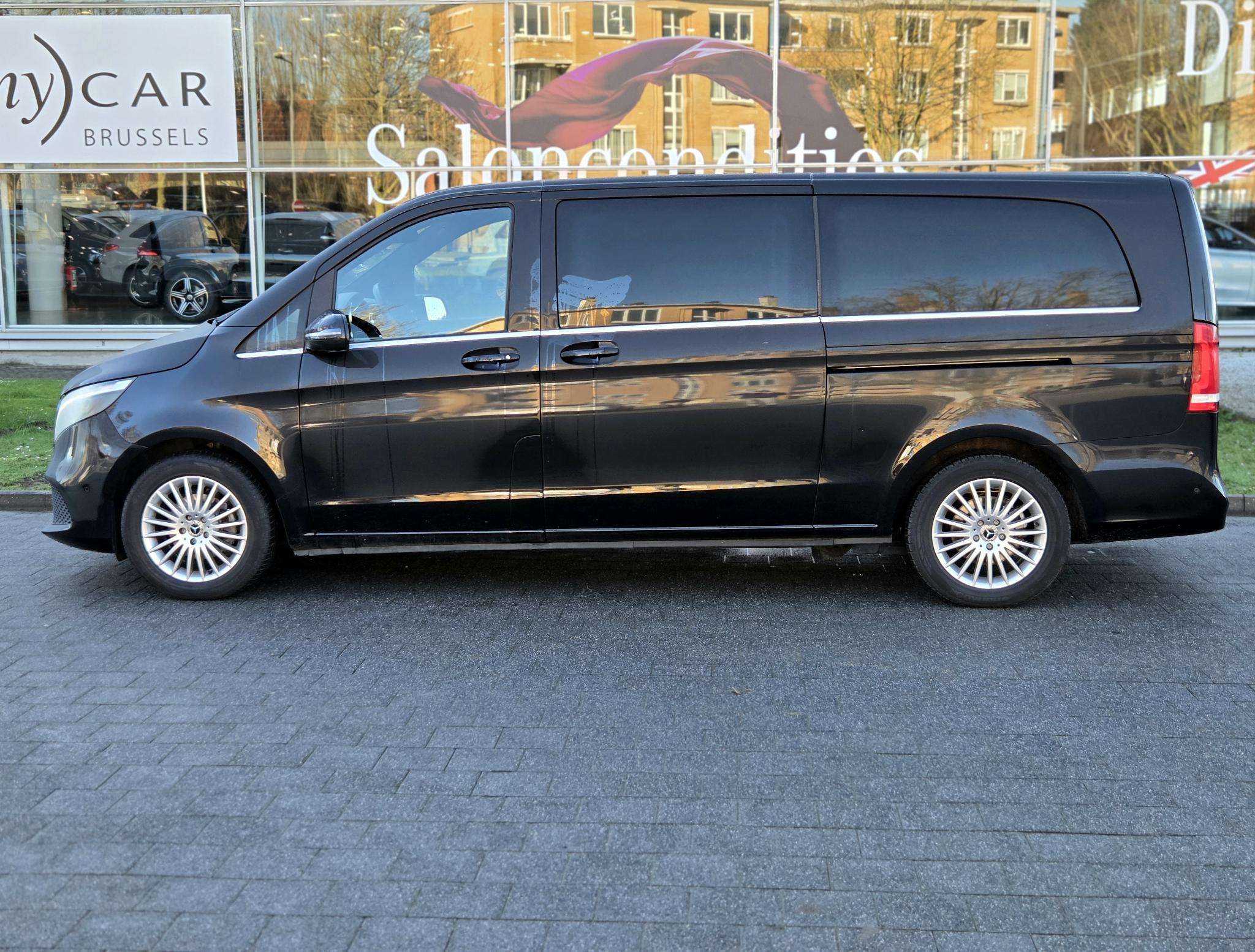 Mercedes-Benz V 220 V d L3 9G-TRONIC Avantgarde