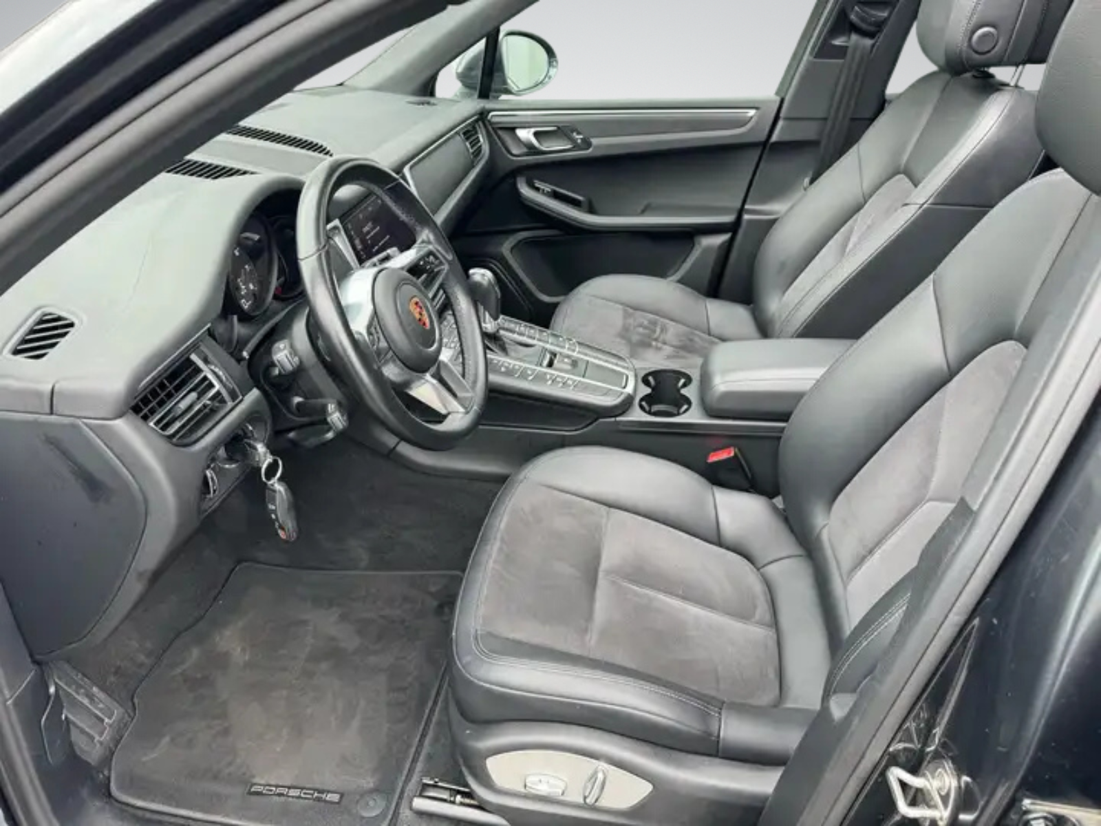 Porsche Macan 2.0 Turbo PDK /TVA RÉCUPÉRABLE /TOIT OUVRANT