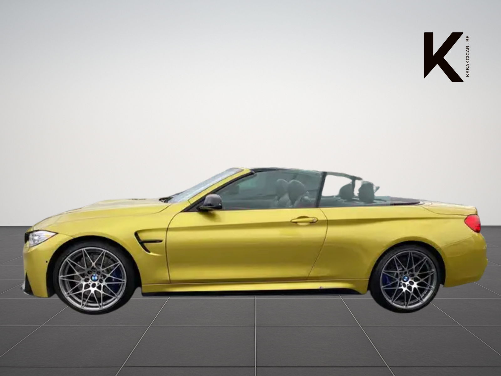 BMW M4 / COMPETITION / HARMAN KARDON / M PERFORMANCE