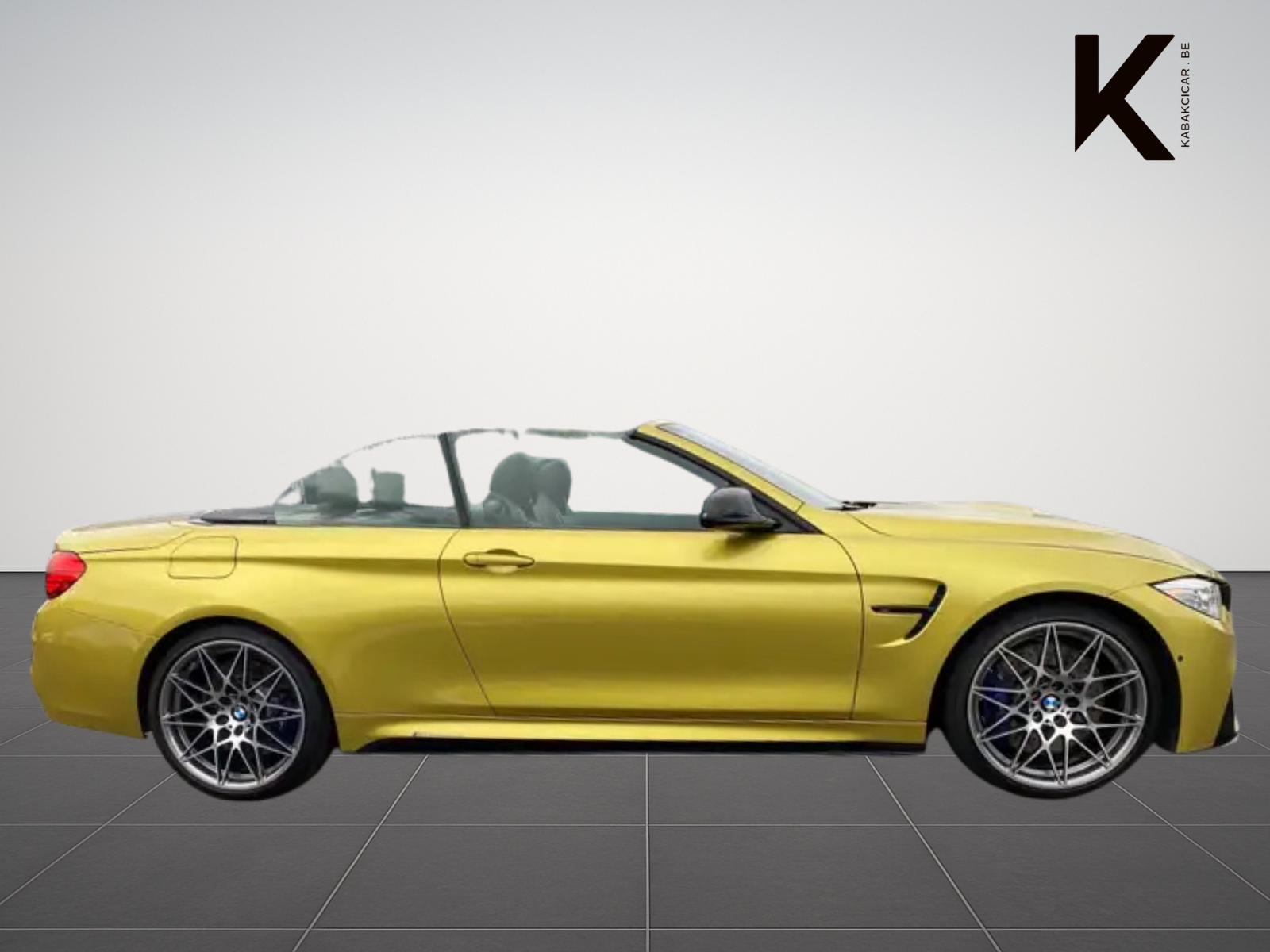 BMW M4 / COMPETITION / HARMAN KARDON / M PERFORMANCE