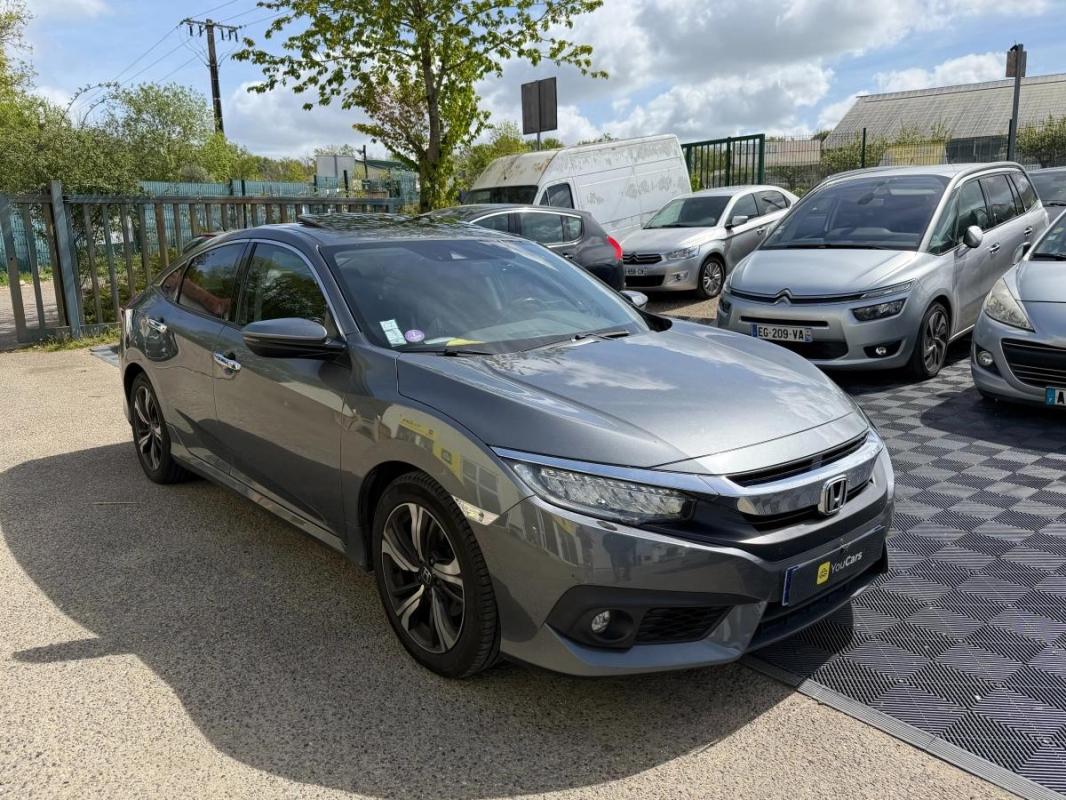 Honda Civic 1.5 IVTEC 180 PRESTIGE CVT BVA -TOIT OUVRANT-CAMERA DE RECUL SIEGES CHAUFFANTS AV/AR