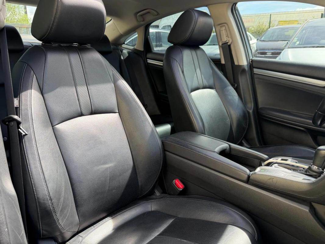 Honda Civic 1.5 IVTEC 180 PRESTIGE CVT BVA -TOIT OUVRANT-CAMERA DE RECUL SIEGES CHAUFFANTS AV/AR