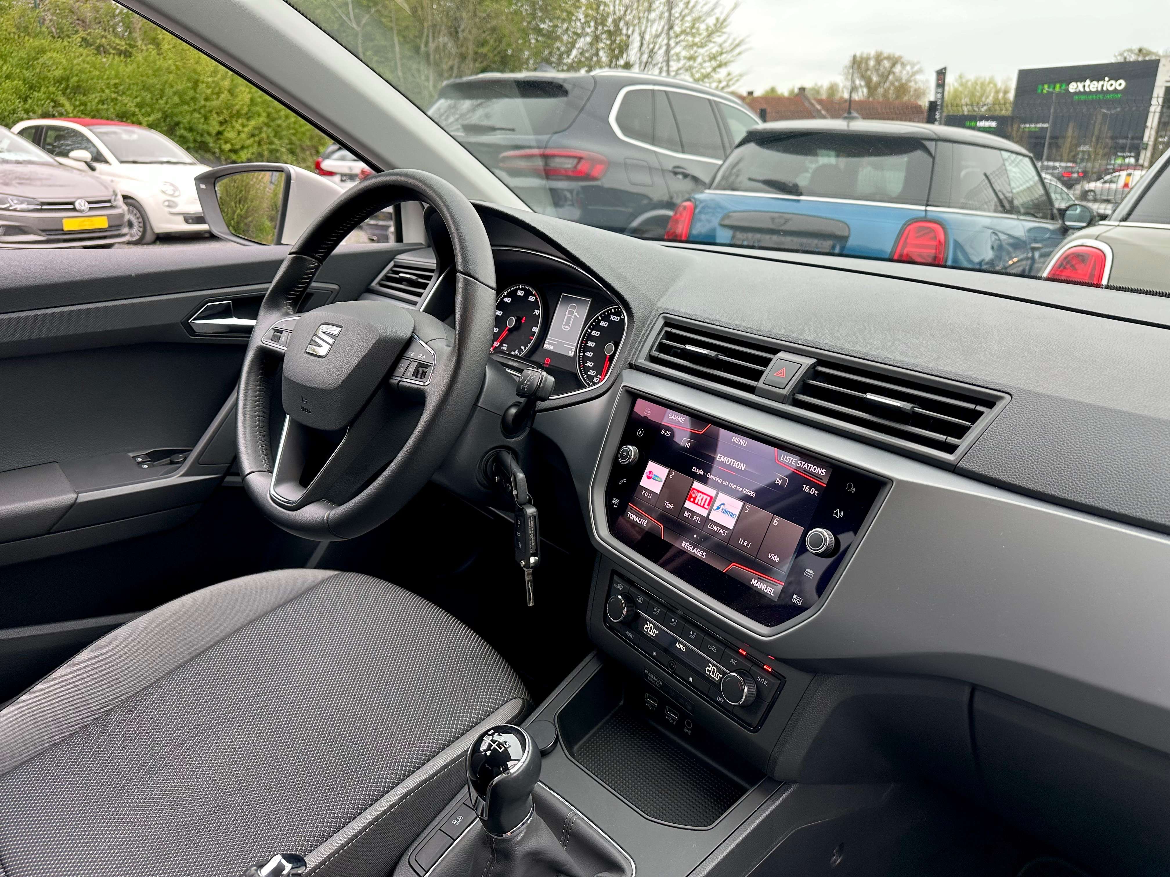 SEAT Ibiza 1.0 MPI*1ER PROPRIETAIRE*GRAND ECRAN*GARANTIE 12 MOIS
