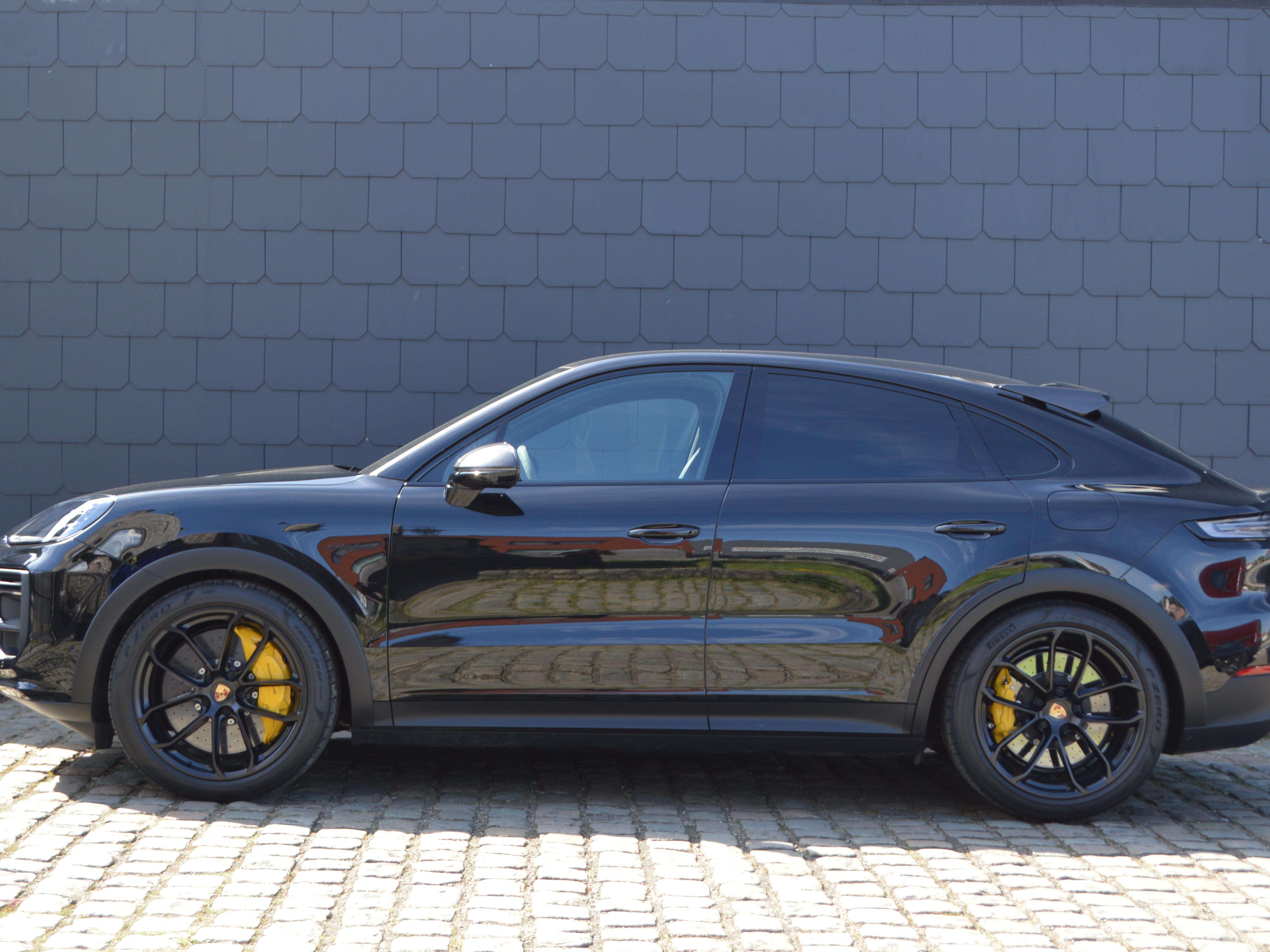 Porsche Cayenne Cayenne Coupé E-Hybrid V8 Turbo 740cv Belgium CAR