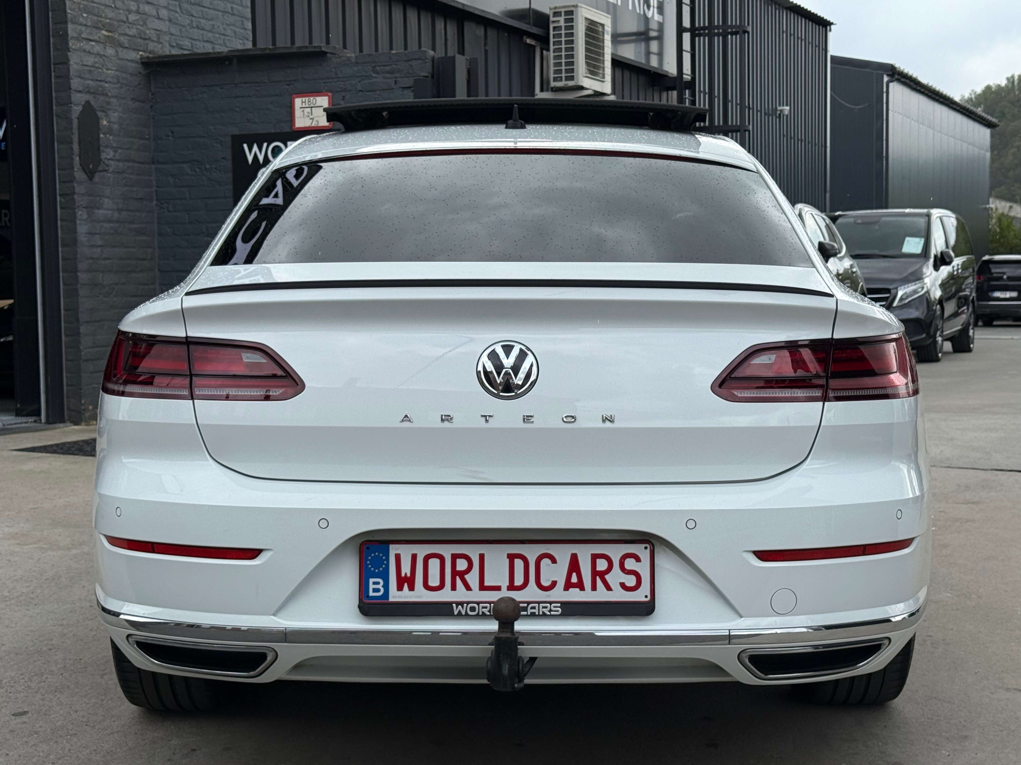 Volkswagen Arteon 2.0 TSI R-Line DSG TOIT PANORAMIQUE - COCKPIT - LINE ASS. - FRONT ASS. - DISTRONIC - CAMERA - FULL OPTION