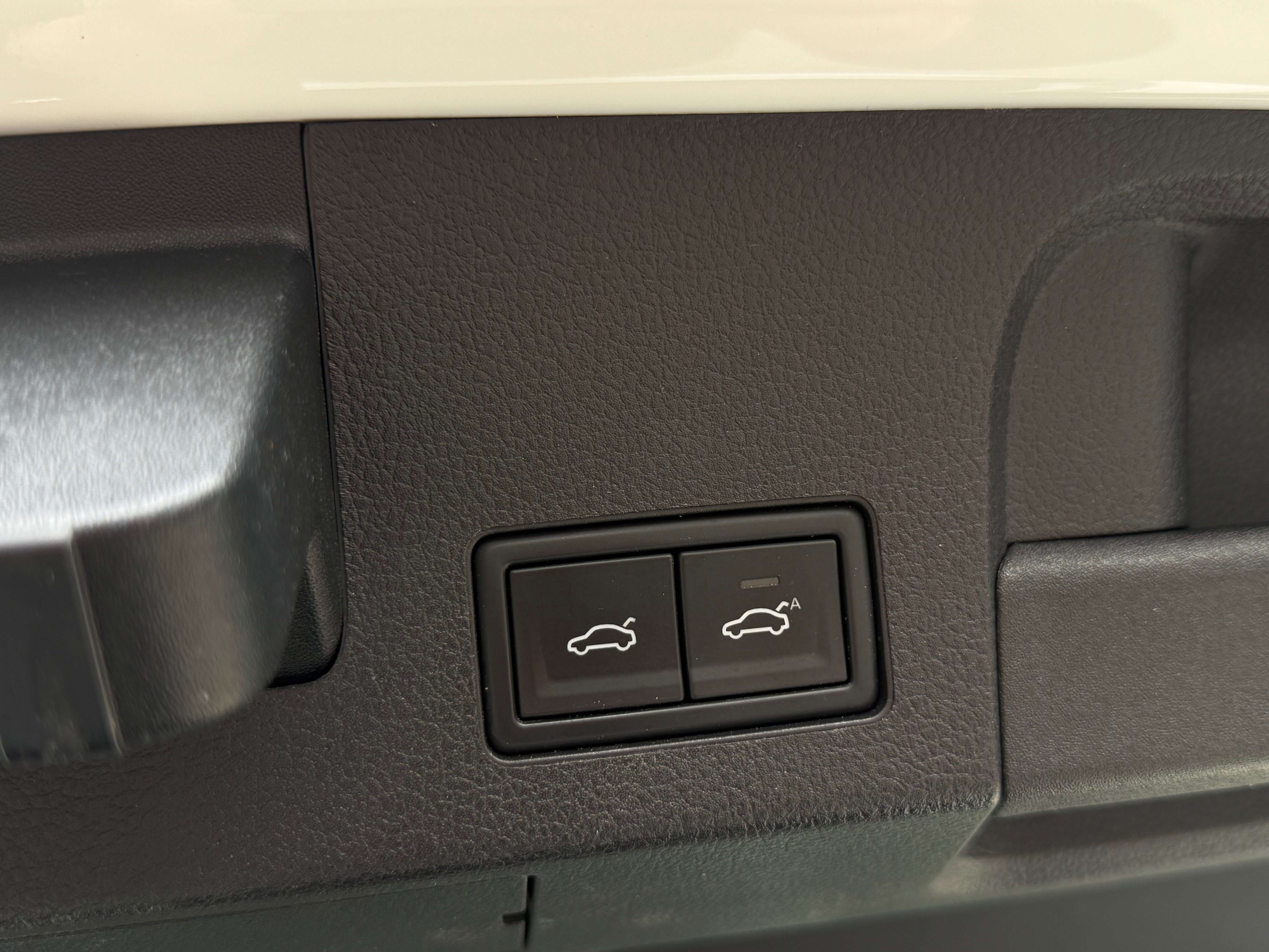 Volkswagen Arteon 2.0 TSI R-Line DSG TOIT PANORAMIQUE - COCKPIT - LINE ASS. - FRONT ASS. - DISTRONIC - CAMERA - FULL OPTION