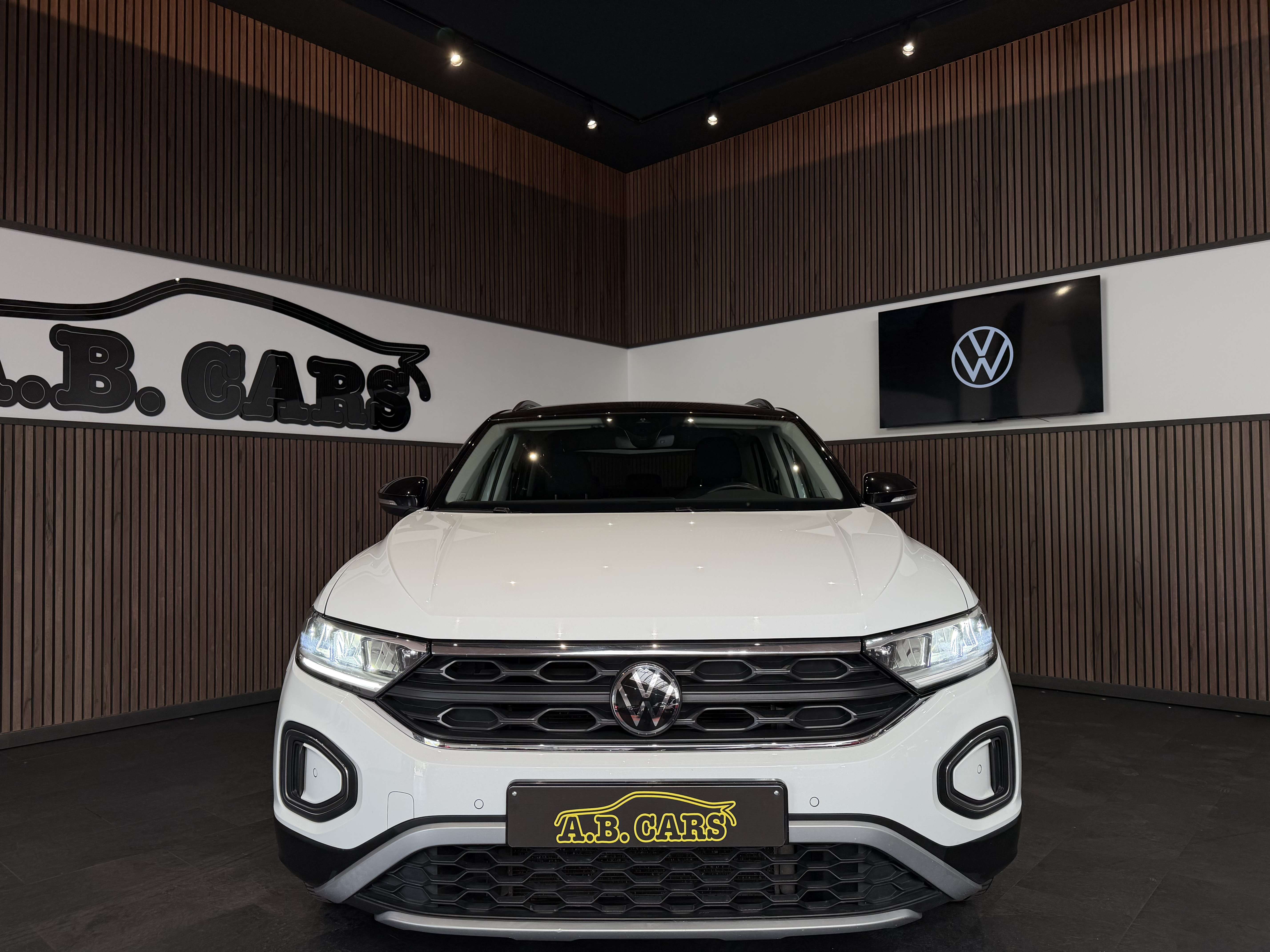 Volkswagen T-Roc 1.0 TSI - GARANTIE 12MOIS - 1ERPRO - CARNET FULL VW