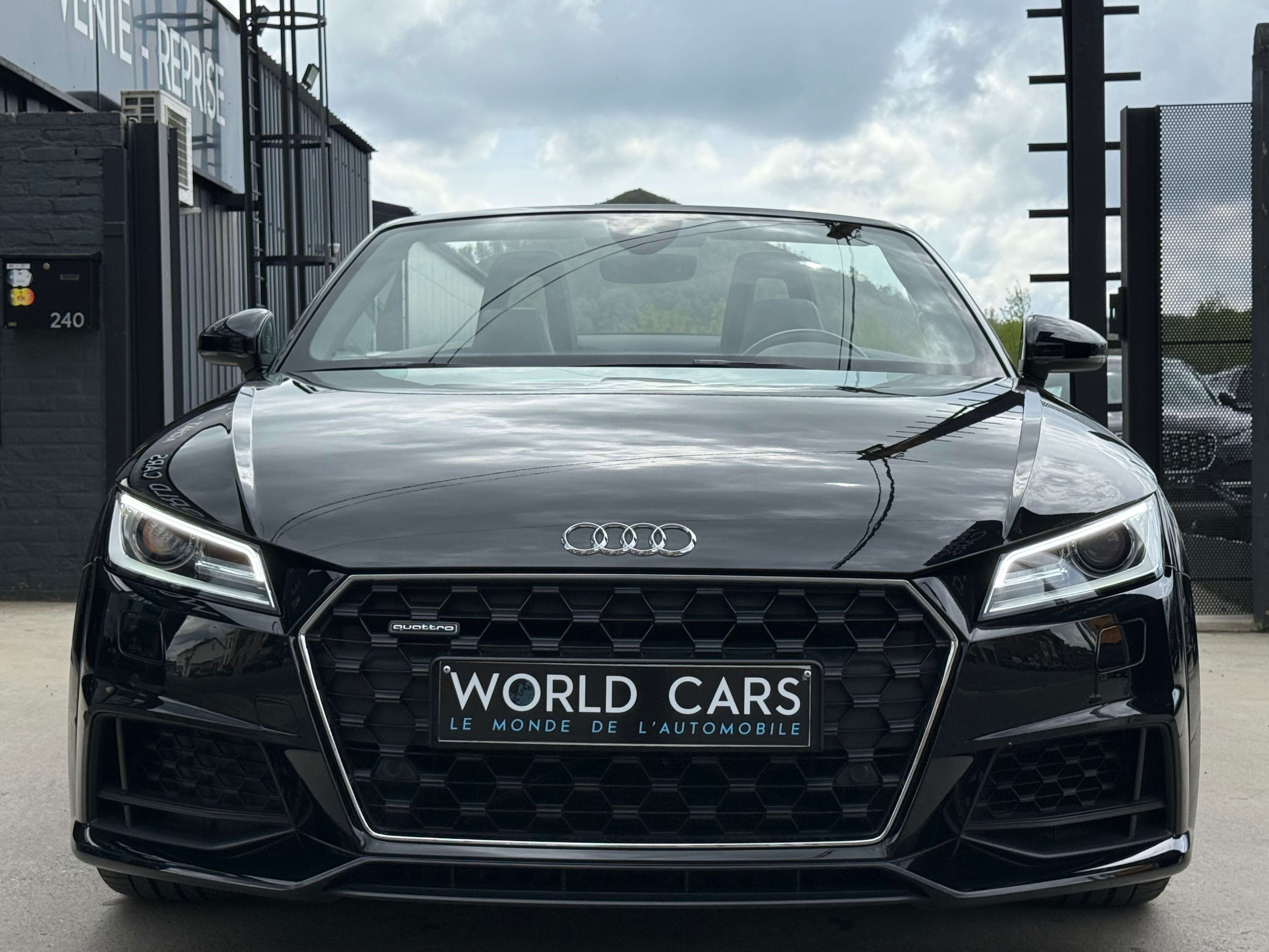 Audi TT ROADSTER 45 TFSI QUATTRO - S-LINE - COCKPIT - NAVIGATION - CAMERA - SIDE ASSIST - FULL OPTION