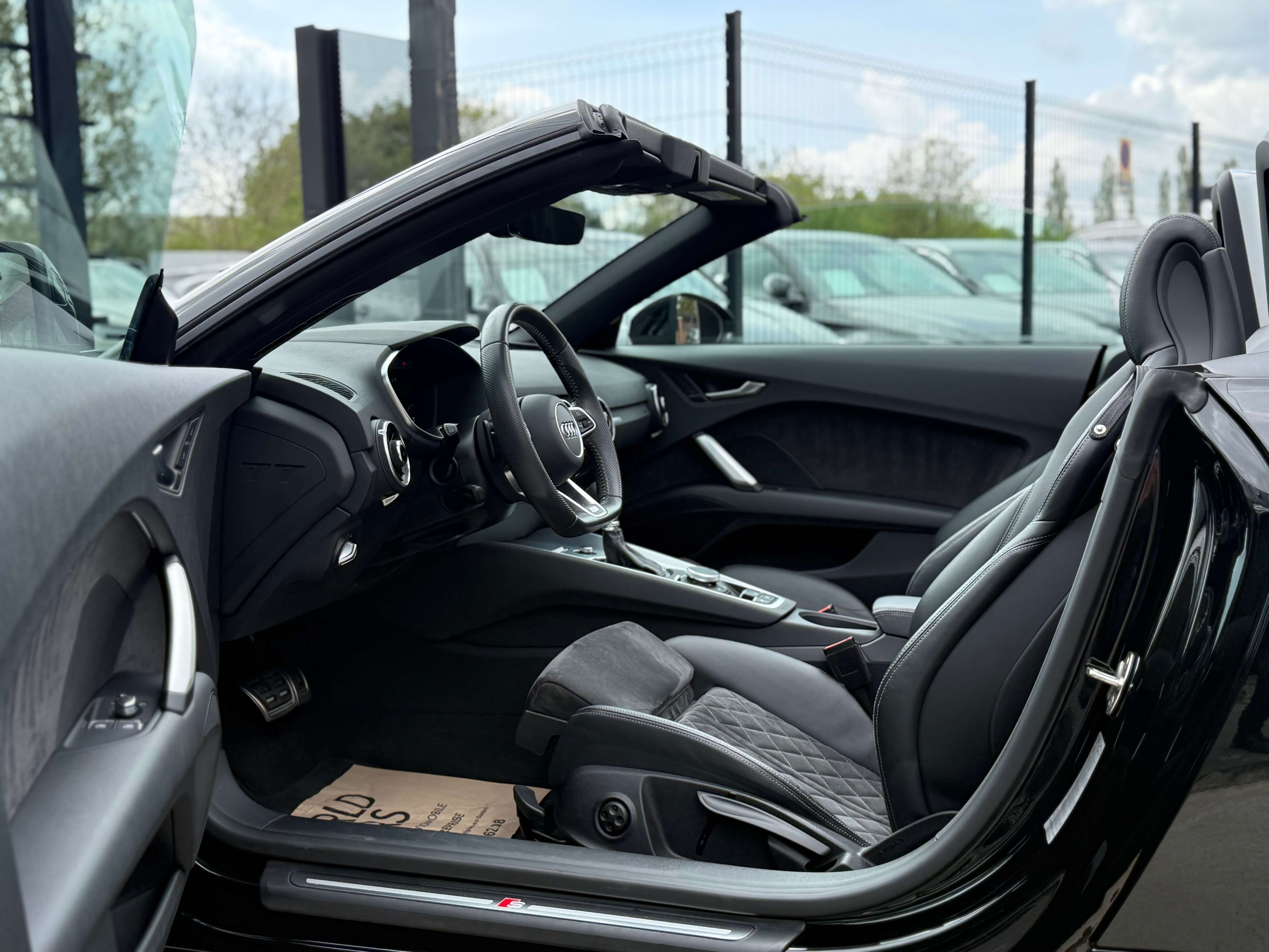 Audi TT ROADSTER 45 TFSI QUATTRO - S-LINE - COCKPIT - NAVIGATION - CAMERA - SIDE ASSIST - FULL OPTION