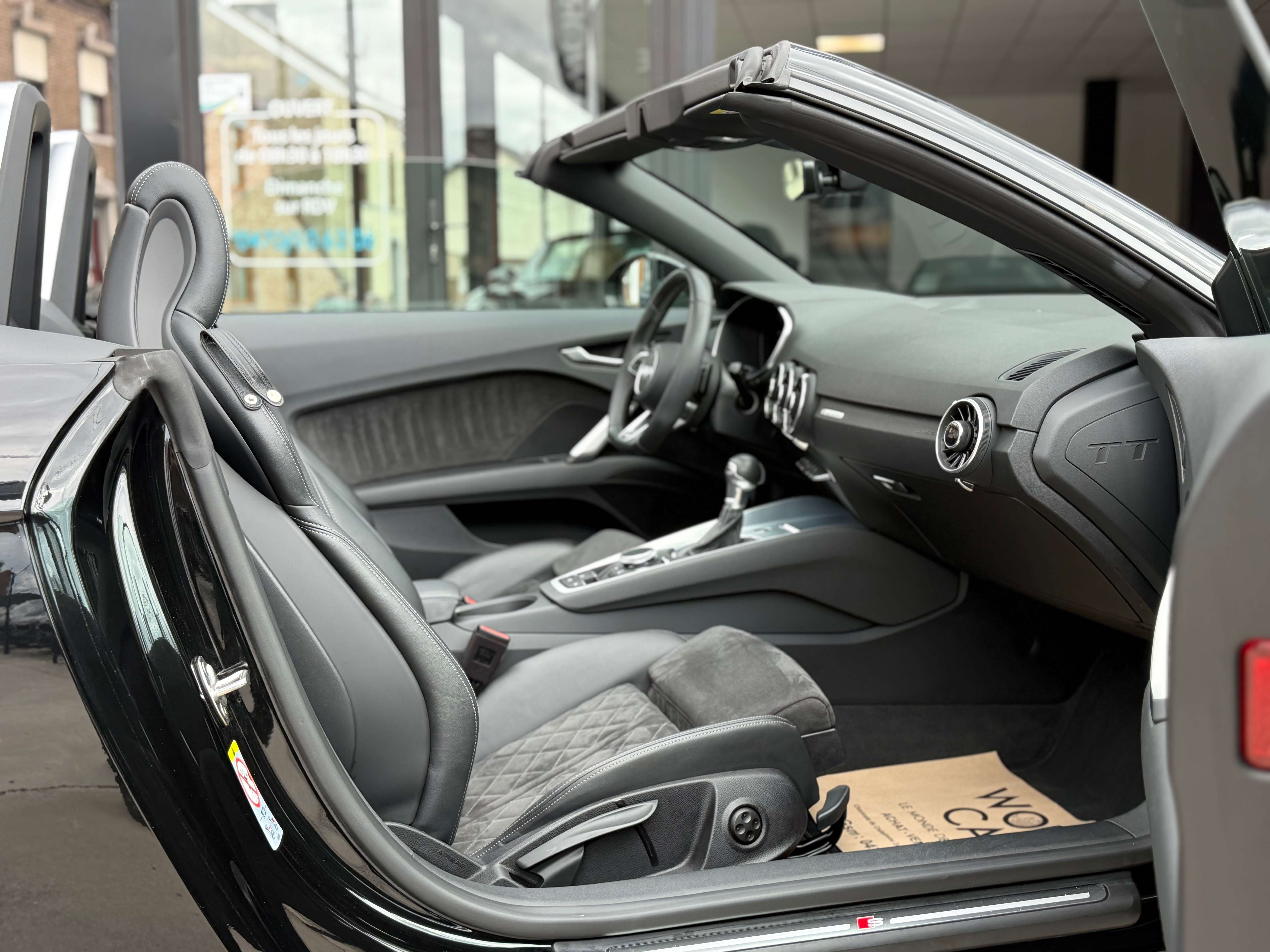 Audi TT ROADSTER 45 TFSI QUATTRO - S-LINE - COCKPIT - NAVIGATION - CAMERA - SIDE ASSIST - FULL OPTION