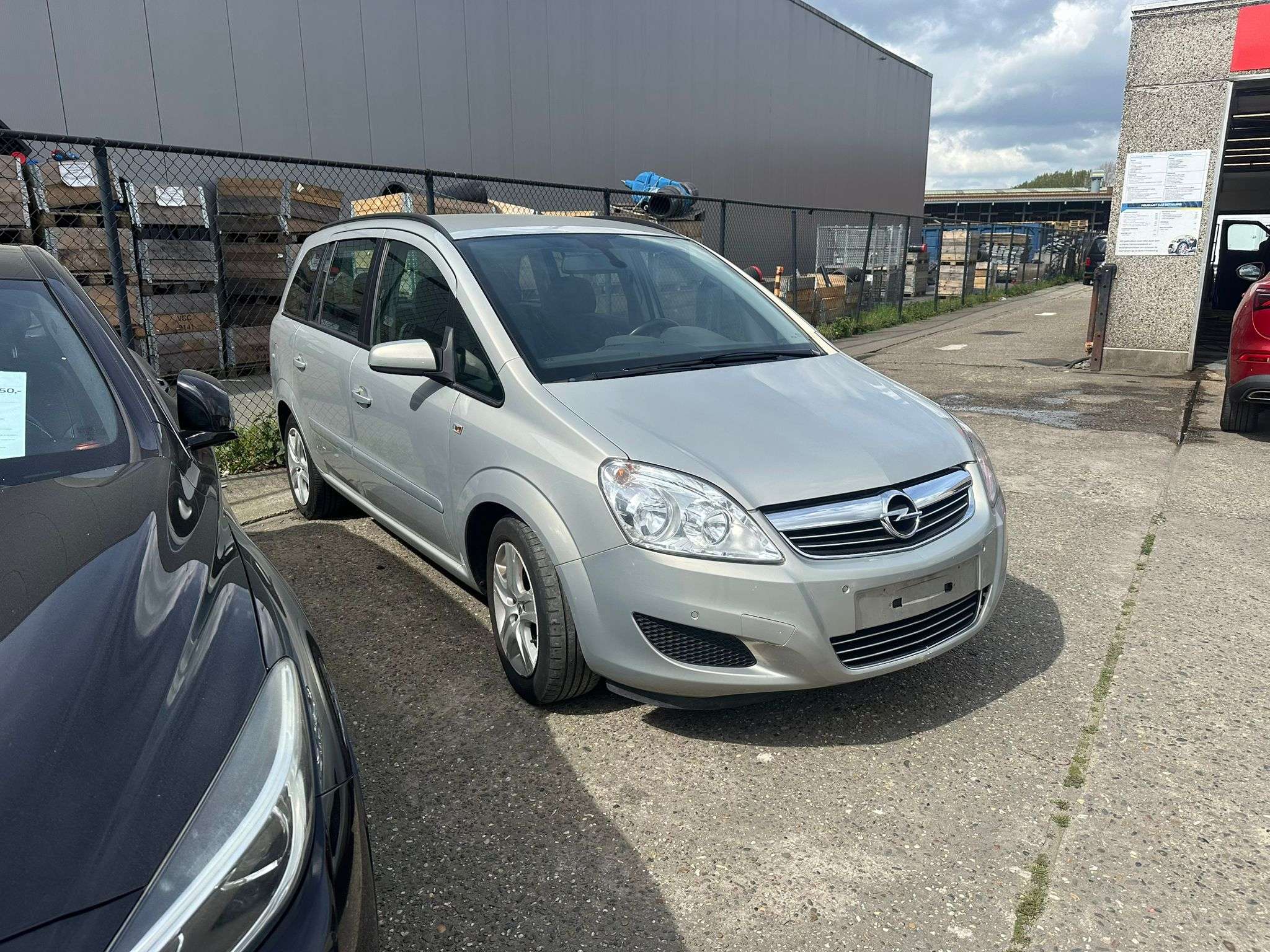 Opel Zafira 1.8i benzine AUTOMATIQUE bj. 2009 7-zitplaatsen 13