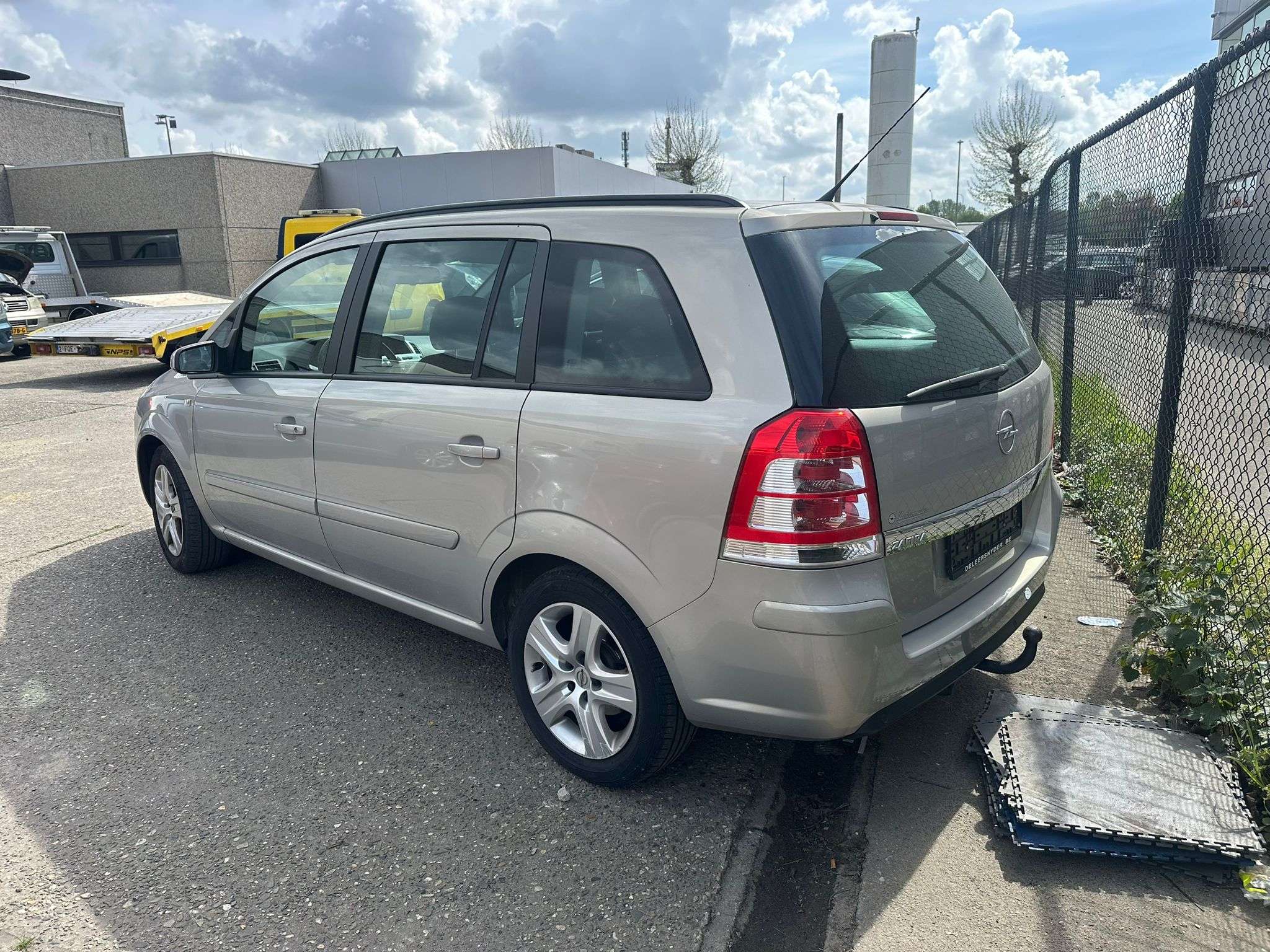 Opel Zafira 1.8i benzine AUTOMATIQUE bj. 2009 7-zitplaatsen 13