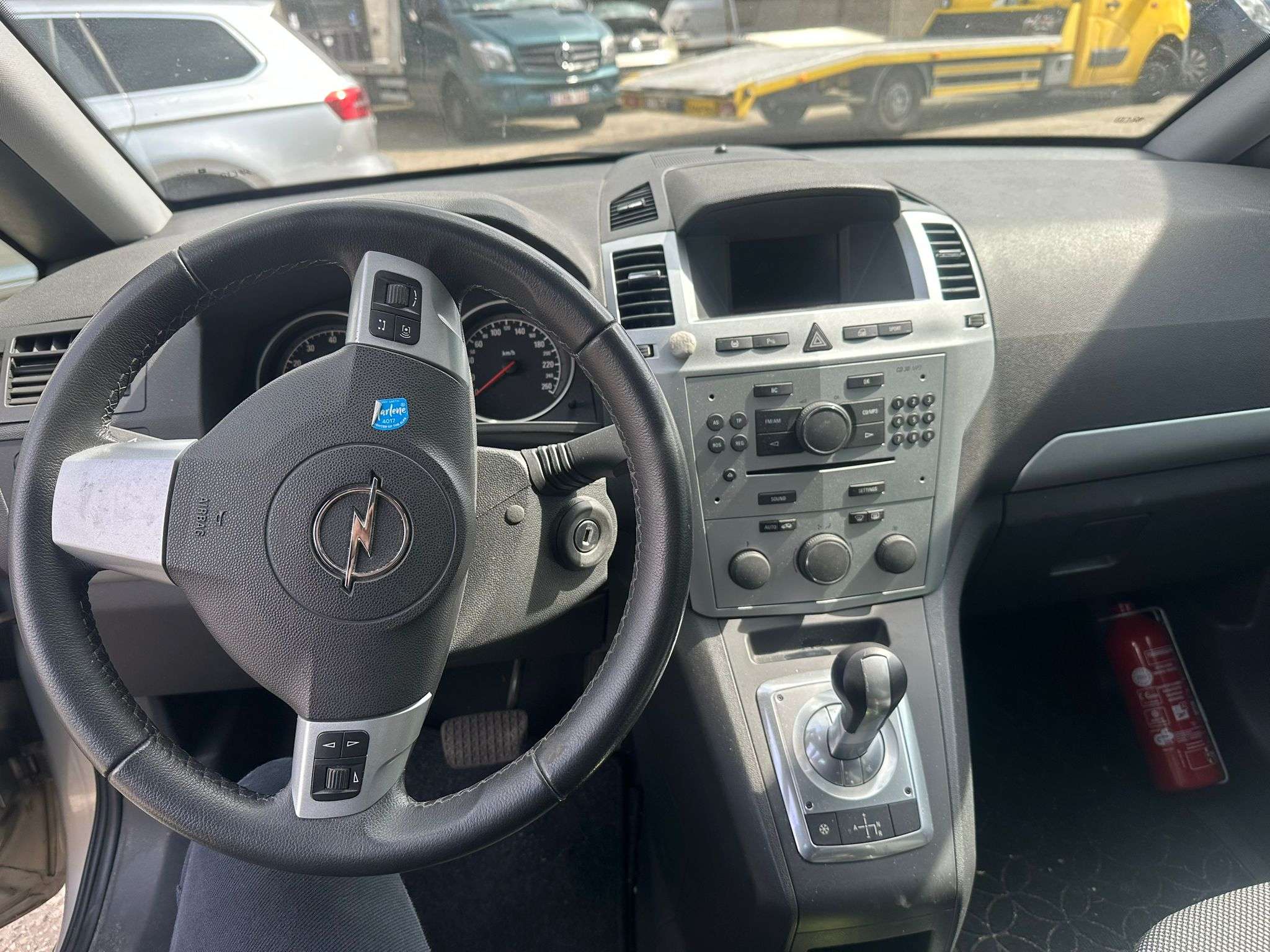 Opel Zafira 1.8i benzine AUTOMATIQUE bj. 2009 7-zitplaatsen 13