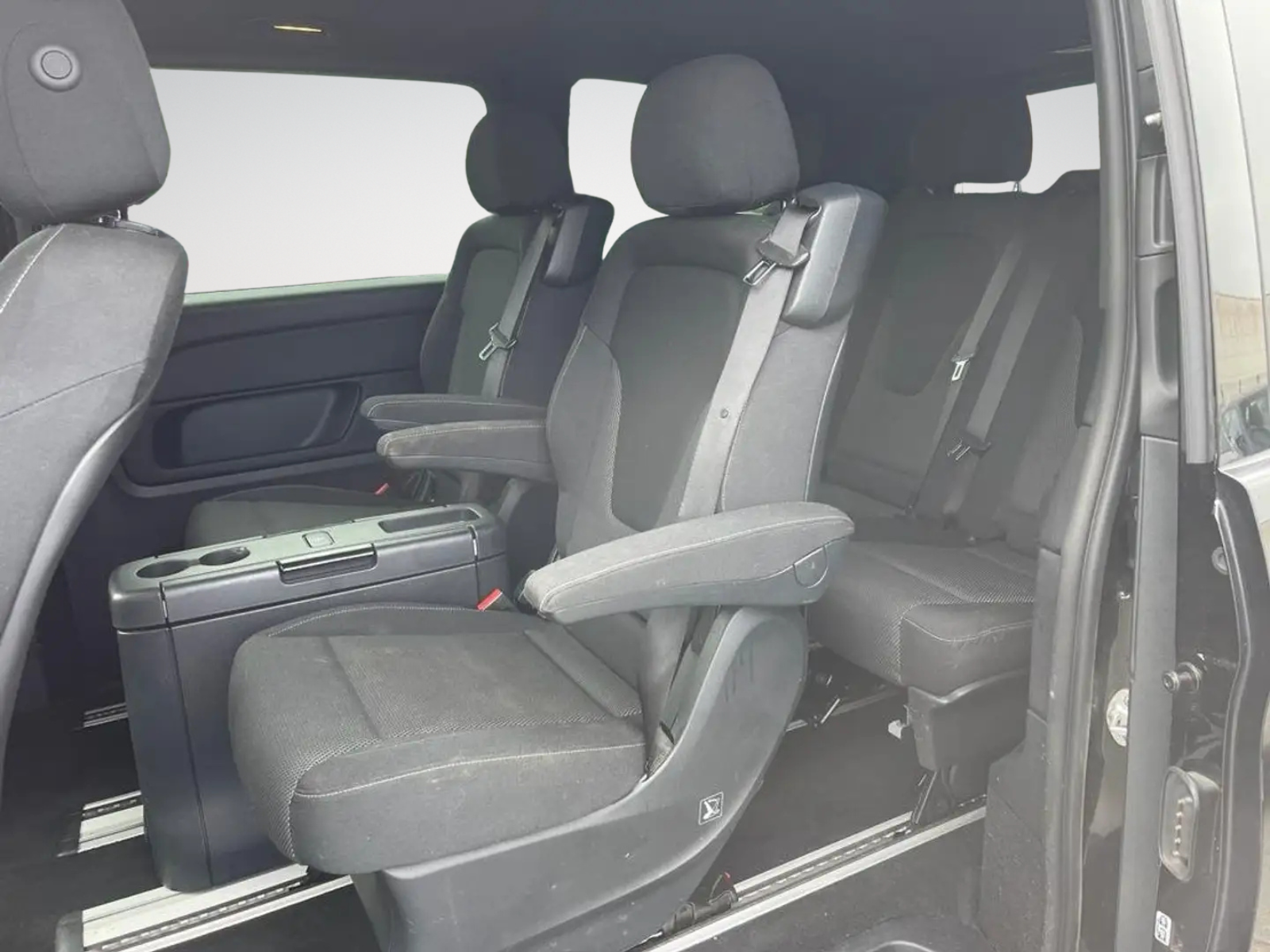 Mercedes-Benz V 220 d 4-Matic//GPS-CLIM-CAPTEURS-SIEGES CHAUFFANTS//
