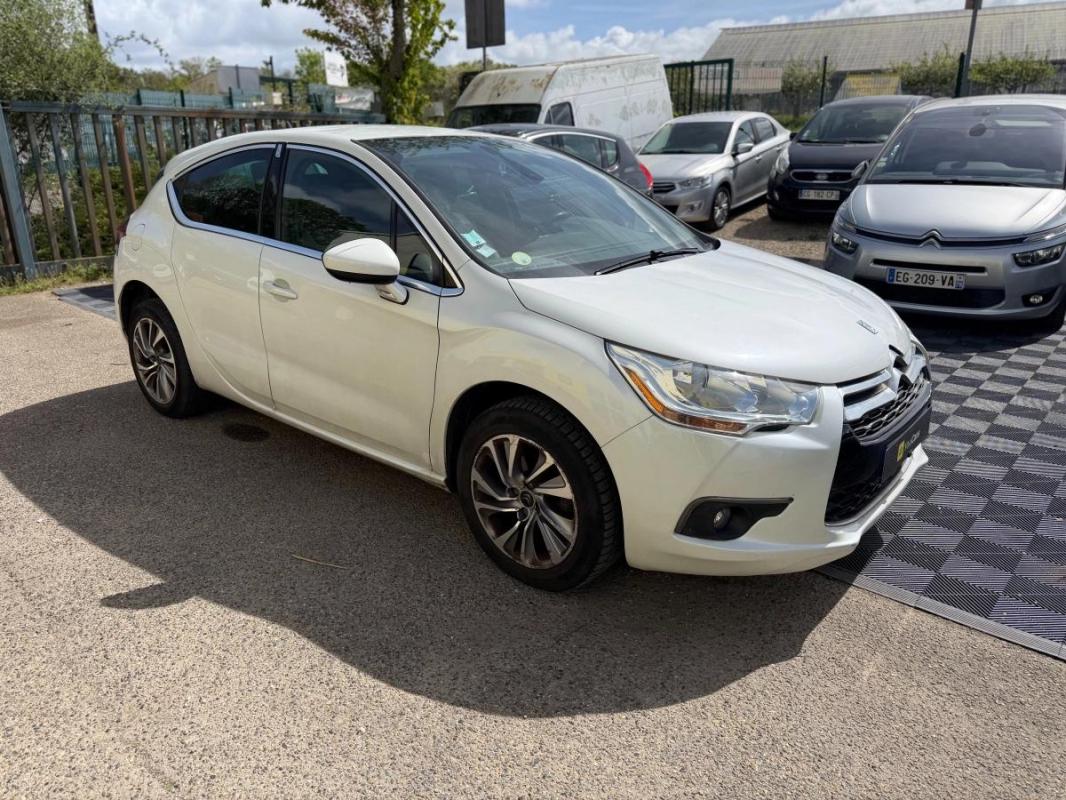 Ds 4 1.6 E-HDI 115 REVISION OK - SIEGE MASSANT RADAR DE RECUL CLIMATISATION AUTO