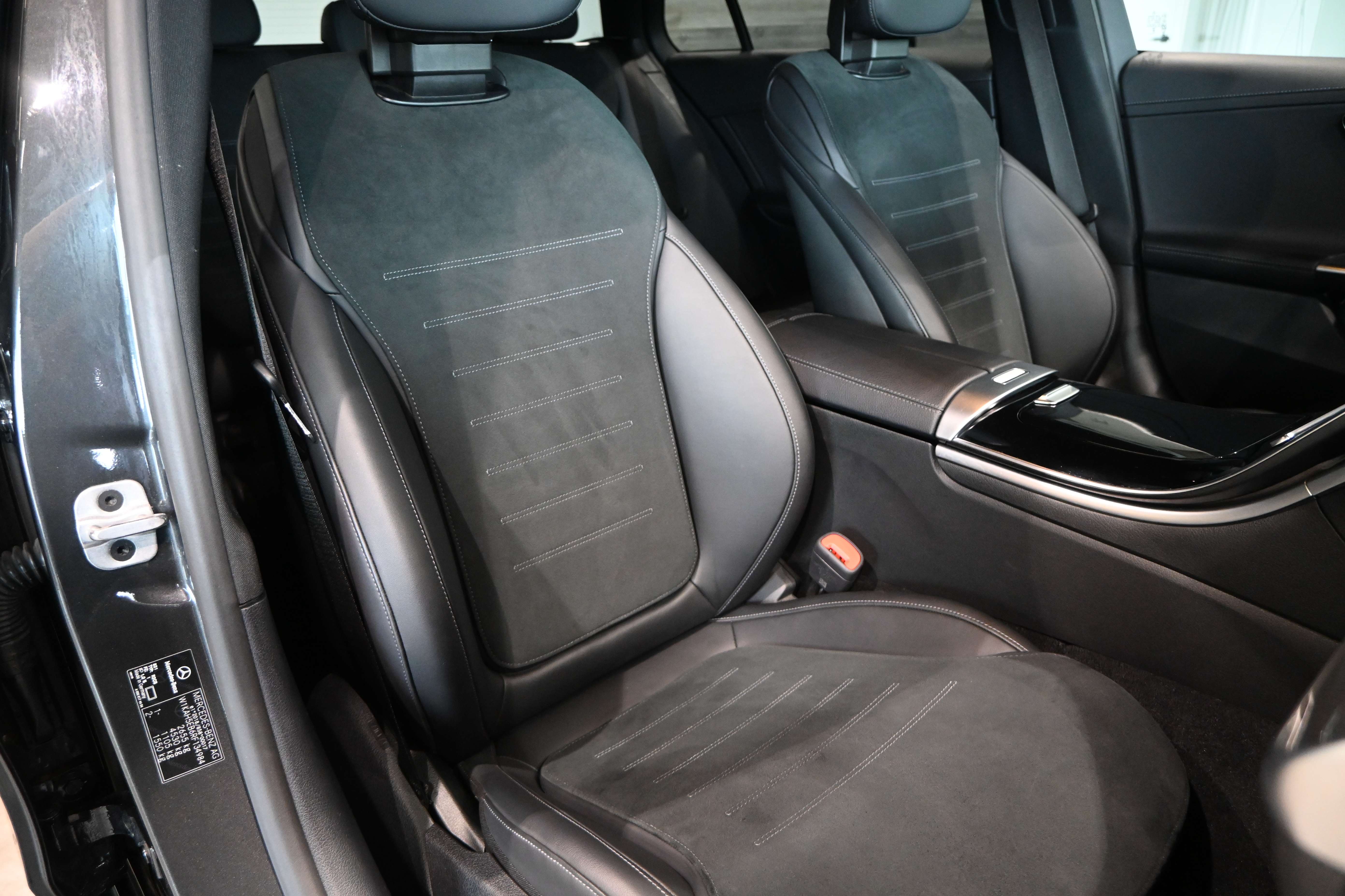 Mercedes-Benz C 300 e Break AMG-Line **LED/ALCANTARA/CAM/NAV/DAB/ACC/MEMORY**