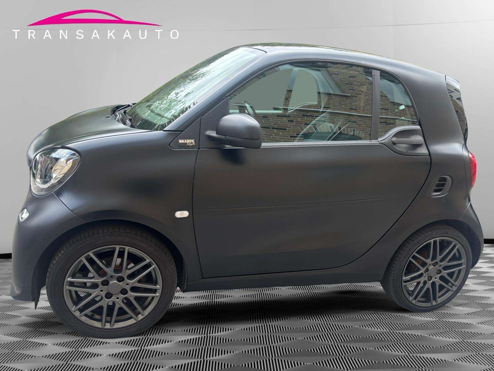 smart forTwo Fortwo coupé / 1er Prop / Prime Brabus / boîte Auto / Toit Pano