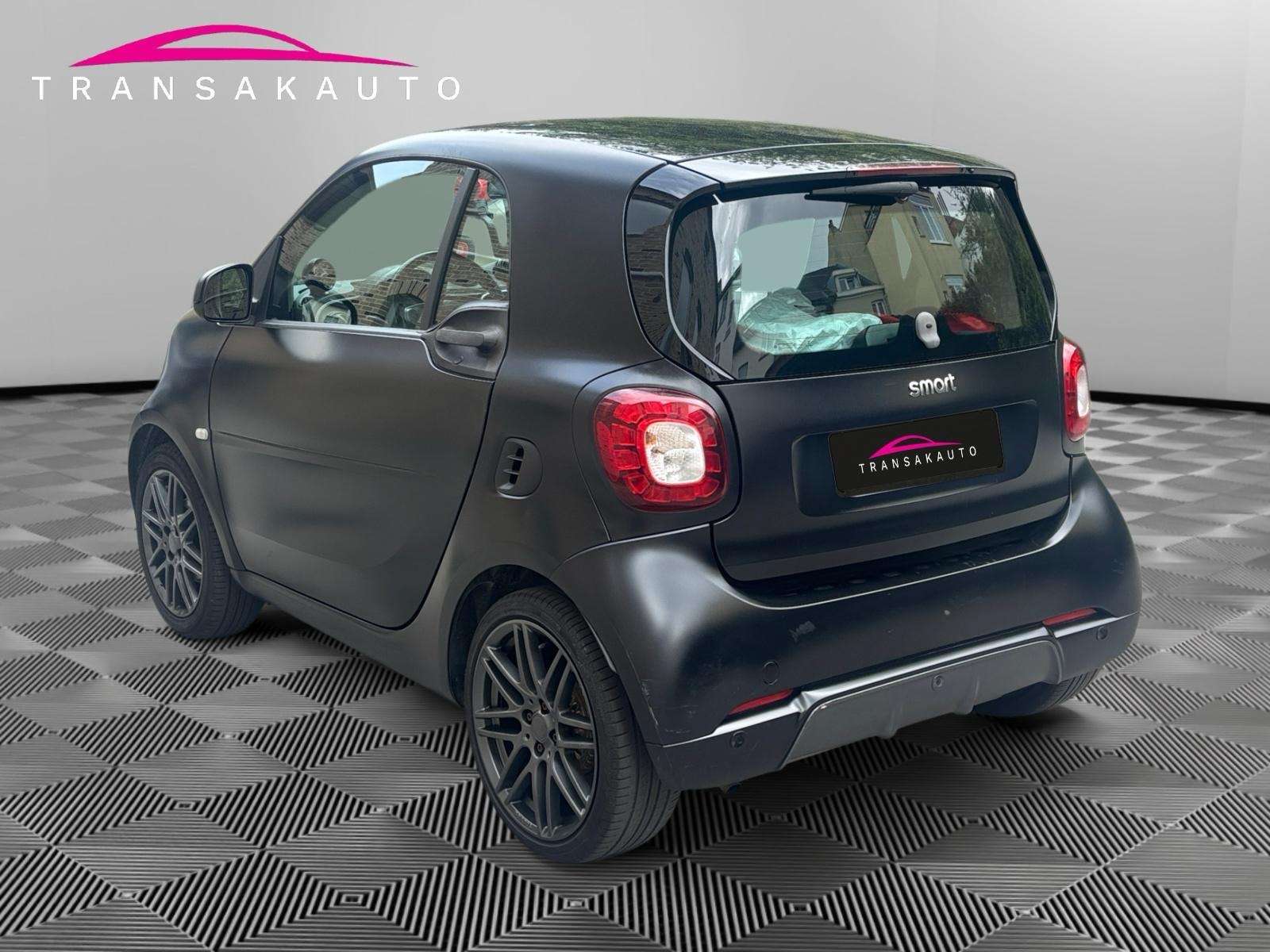 smart forTwo Fortwo coupé / 1er Prop / Prime Brabus / boîte Auto / Toit Pano
