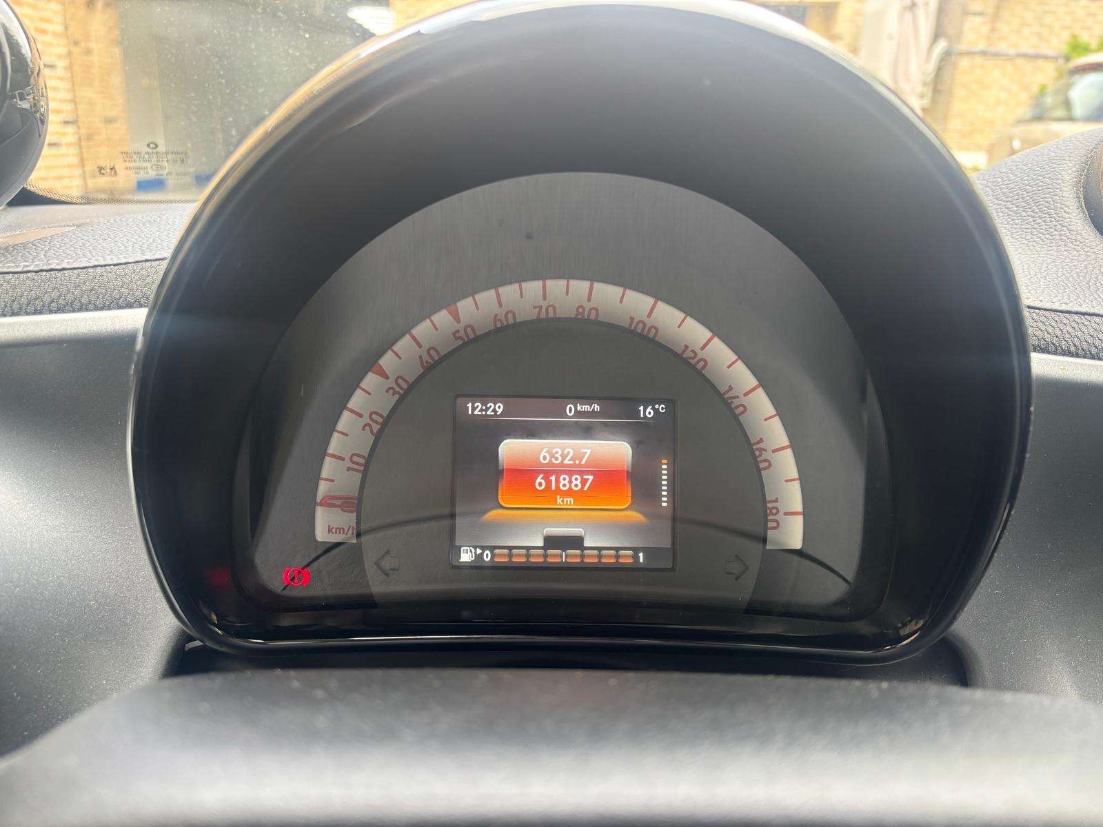 smart forTwo Fortwo coupé / 1er Prop / Prime Brabus / boîte Auto / Toit Pano
