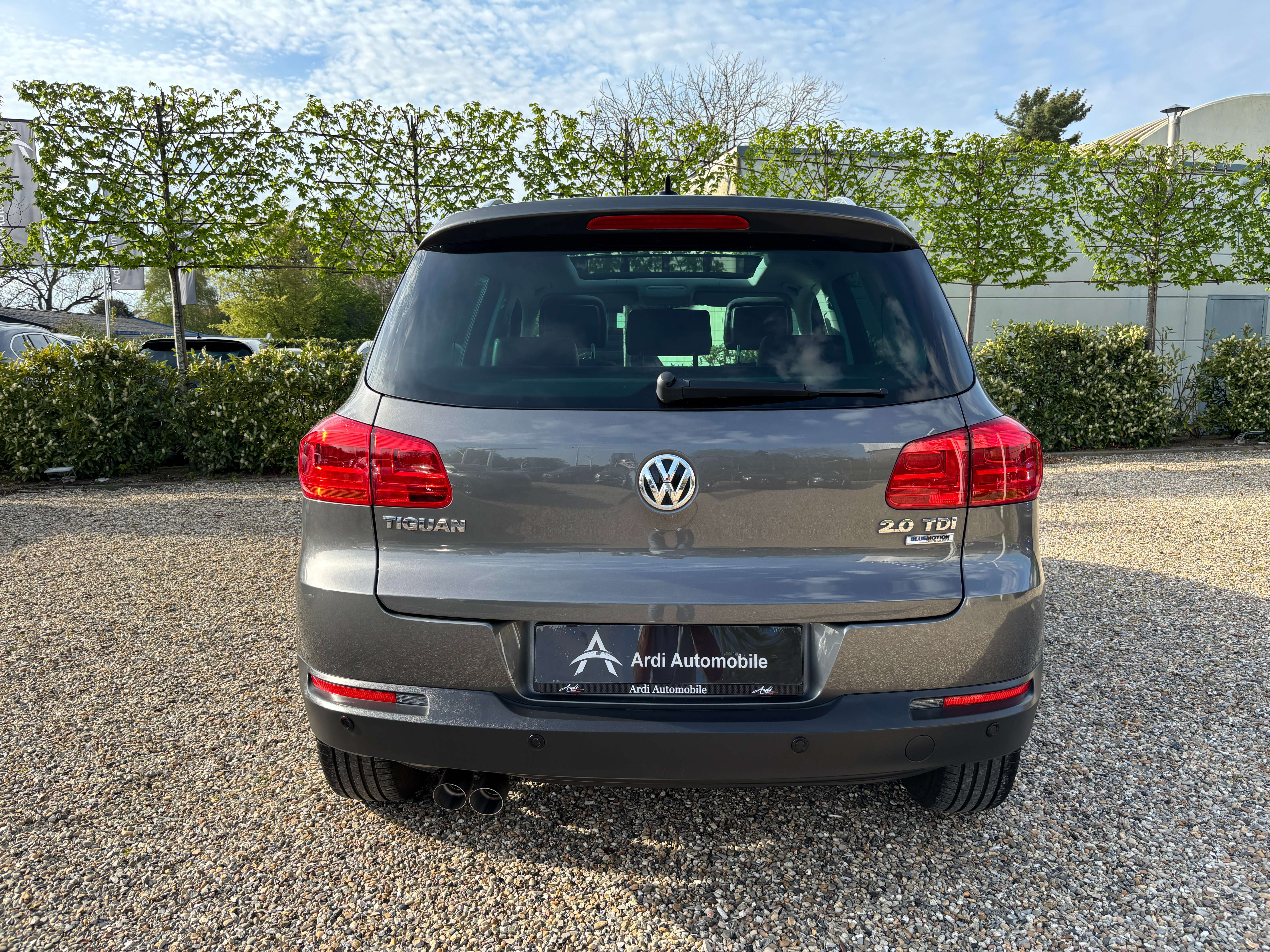 Volkswagen Tiguan 2.0 TDi *TOIT OUV+PANO*SIEGE CHAUFF*1ER PROPRIO*GARANTIE*