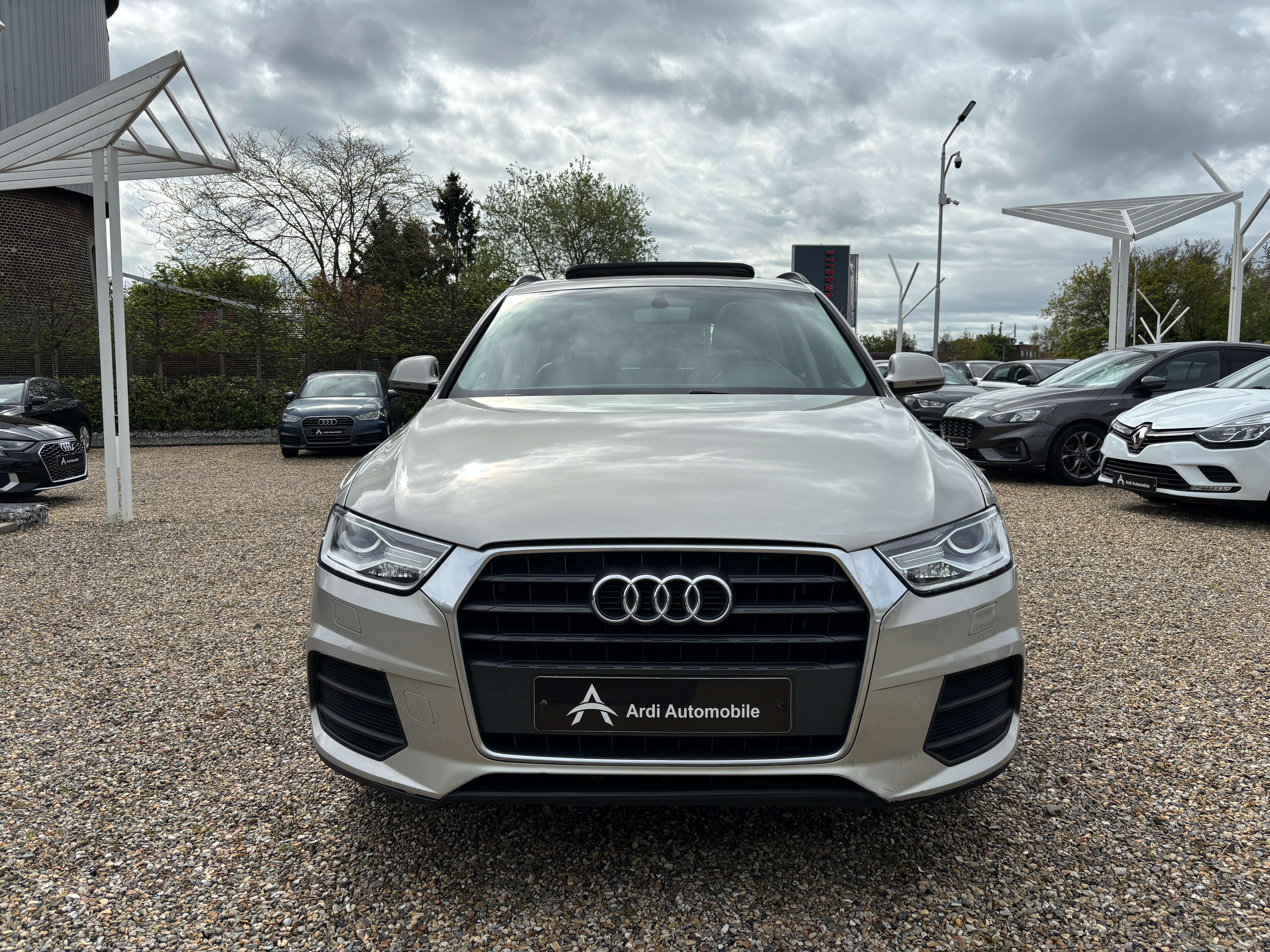 Audi Q3 1.4 TFSI S tronic *TOIT OUV+PANO*SIEGE CHAUFF*1ER PROPRIO*GARANTIE*
