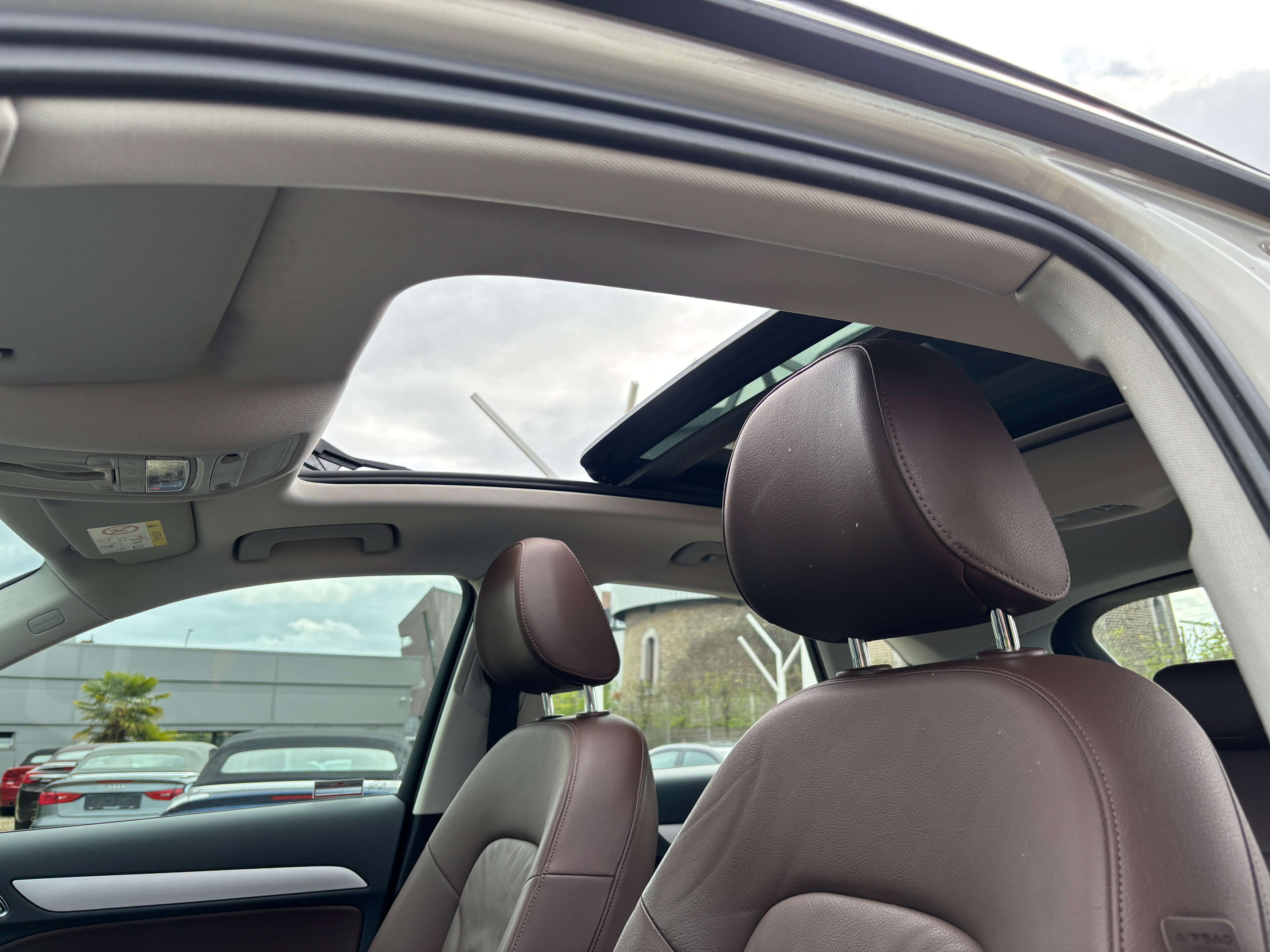 Audi Q3 1.4 TFSI S tronic *TOIT OUV+PANO*SIEGE CHAUFF*1ER PROPRIO*GARANTIE*