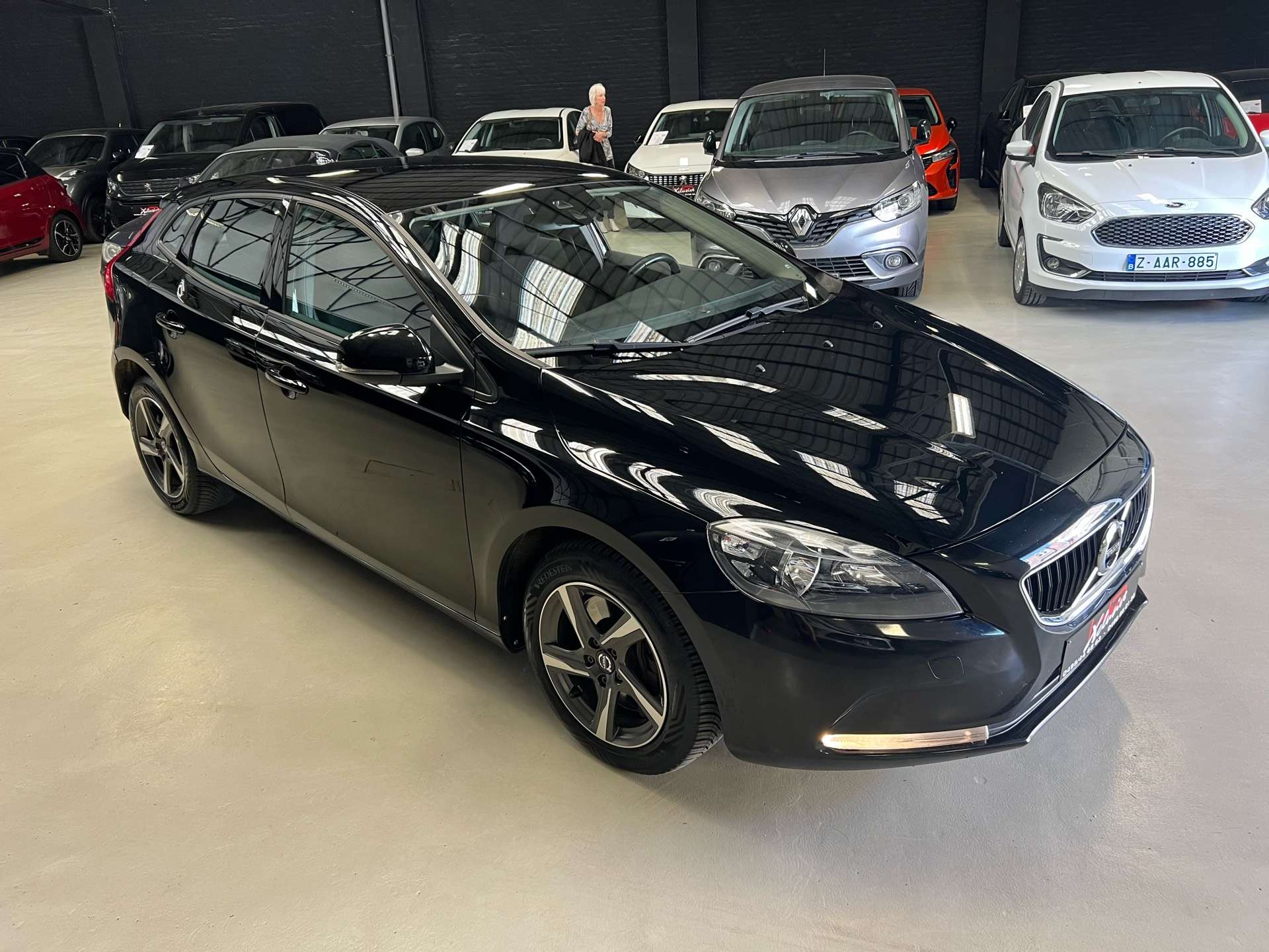 Volvo V40 1.5 T2 R-Design Geartronic *NEUF*GARANTIE 2 ANS*