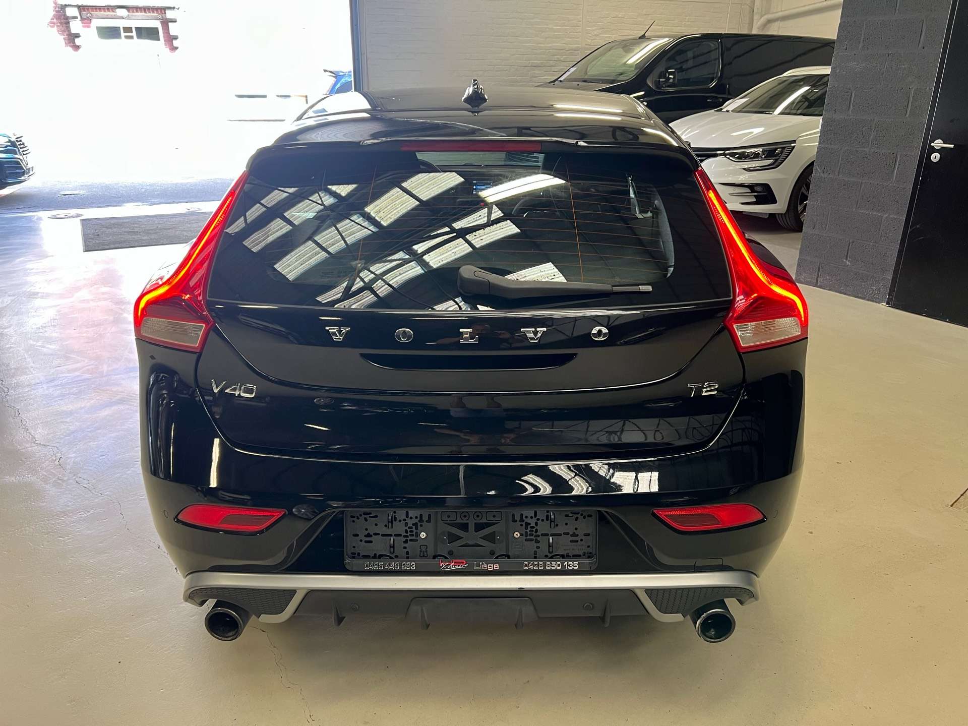 Volvo V40 1.5 T2 R-Design Geartronic *NEUF*GARANTIE 2 ANS*