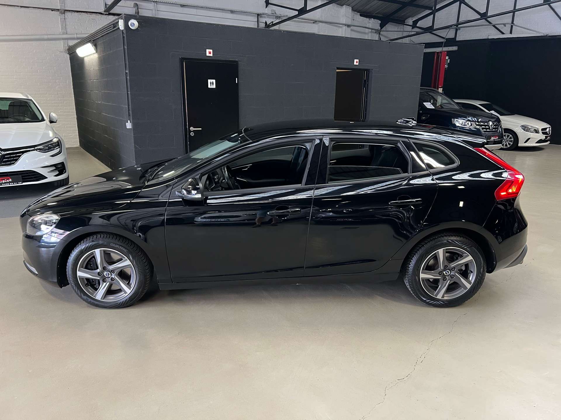 Volvo V40 1.5 T2 R-Design Geartronic *NEUF*GARANTIE 2 ANS*