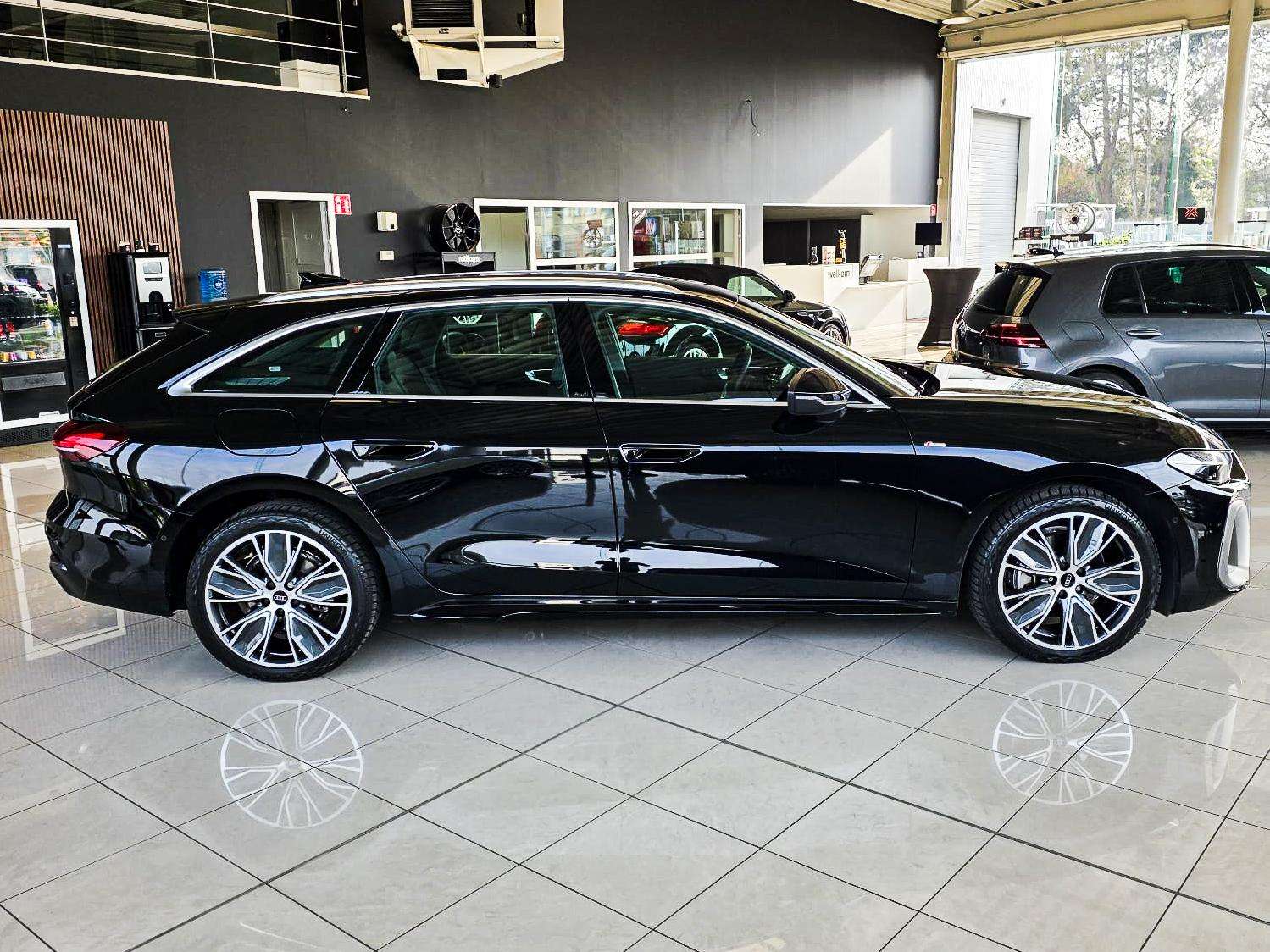 Audi A5 Avant 2.0 TFSI S tronic Camera/Keyless/LED/360