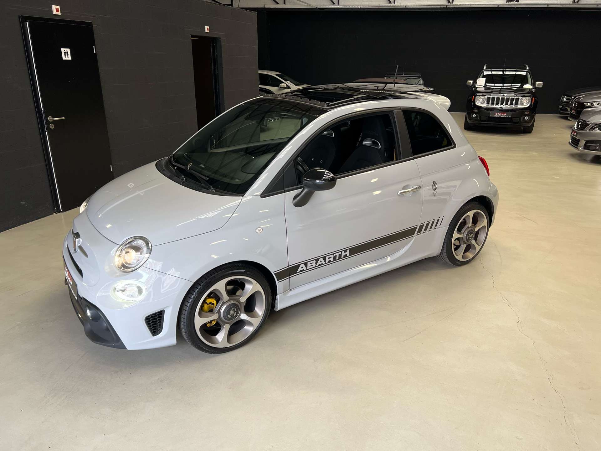 Abarth 595 1.4 T-Jet *TOIT OUVRANT*GRIS NARDO*GARANTIE*