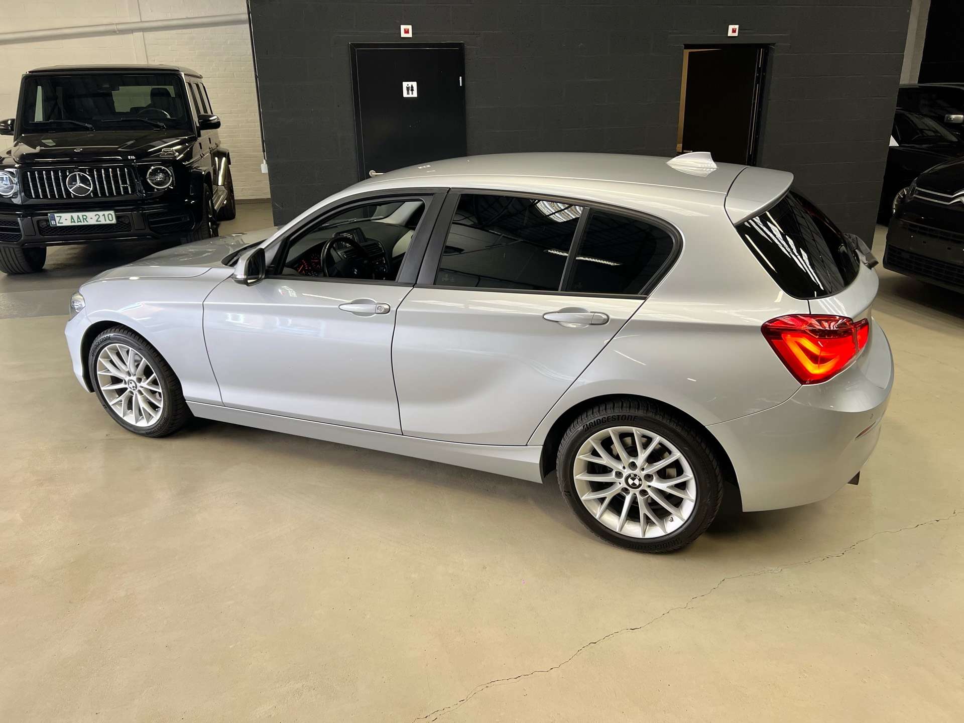 BMW 118 118i *5P*AUTO*CLIM*LED*JA*CAPTEURS*GARANTIE*