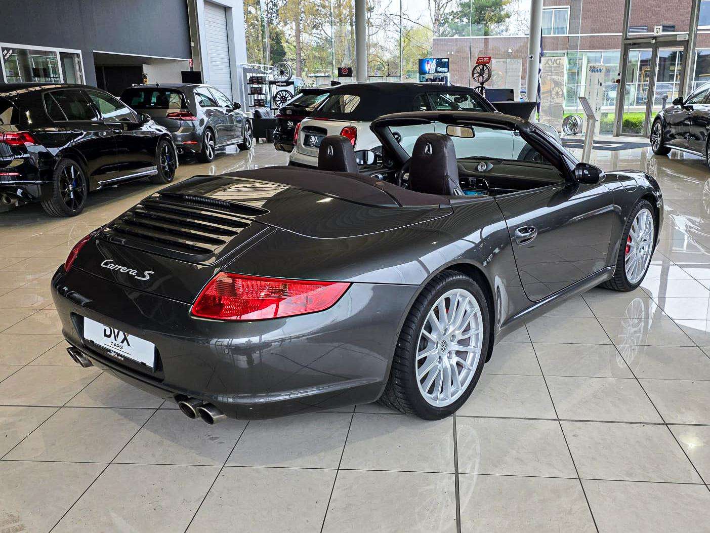 Porsche 911 997 Carrera S Cabrio MANUEEL
