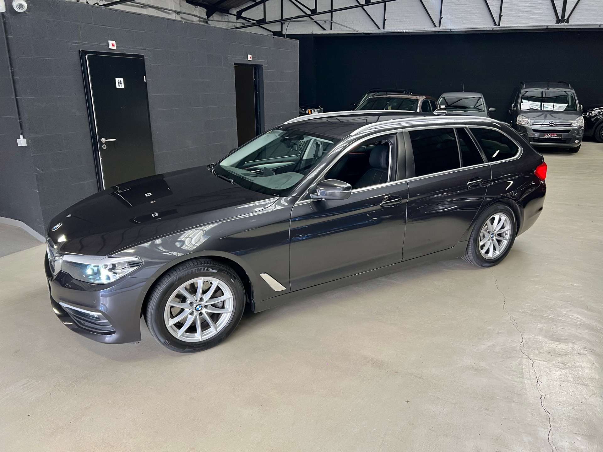 BMW 518 Touring dA *LED*CUIR*CAMERA*S CHAUF*GARANTIE