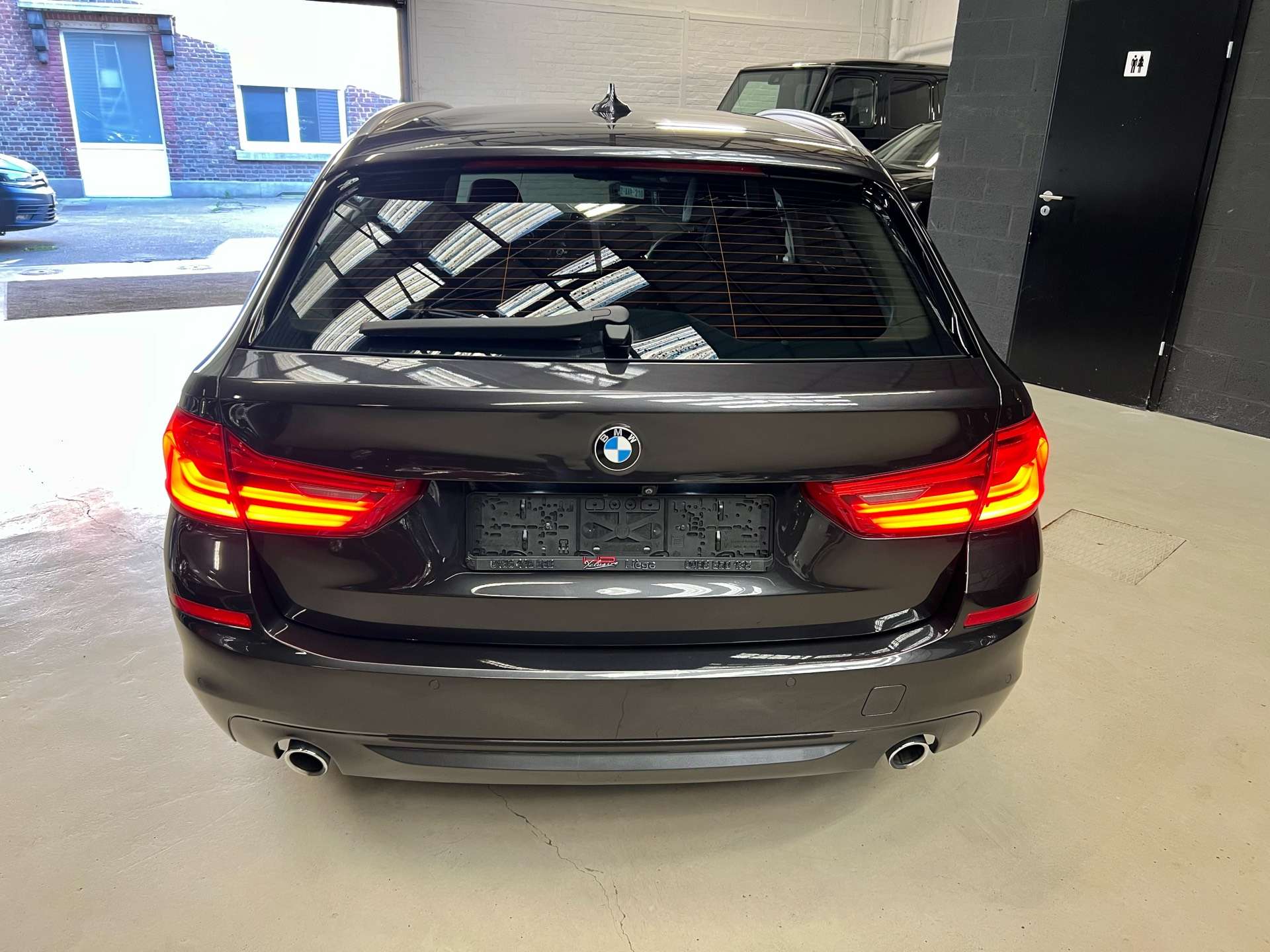 BMW 518 Touring dA *LED*CUIR*CAMERA*S CHAUF*GARANTIE