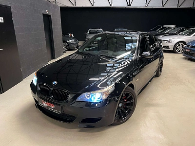 BMW M5 5.0i V10 40v SMG *REMISE COMPL A NEUF 25000€ FAC