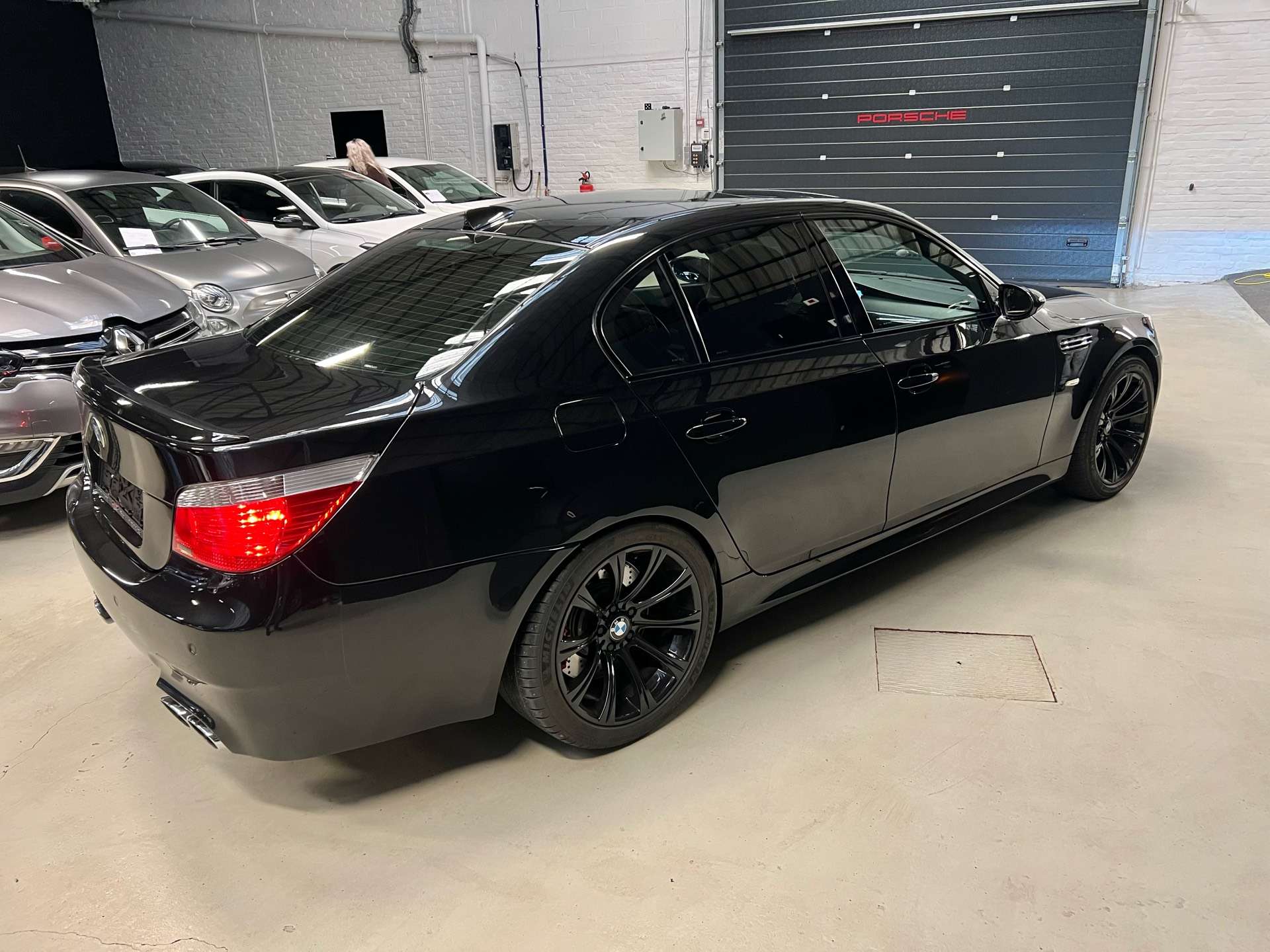 BMW M5 5.0i V10 40v SMG *REMISE COMPL A NEUF 25000€ FAC