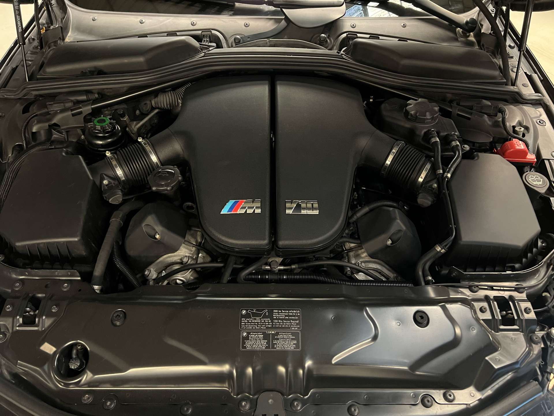 BMW M5 5.0i V10 40v SMG *REMISE COMPL A NEUF 25000€ FAC