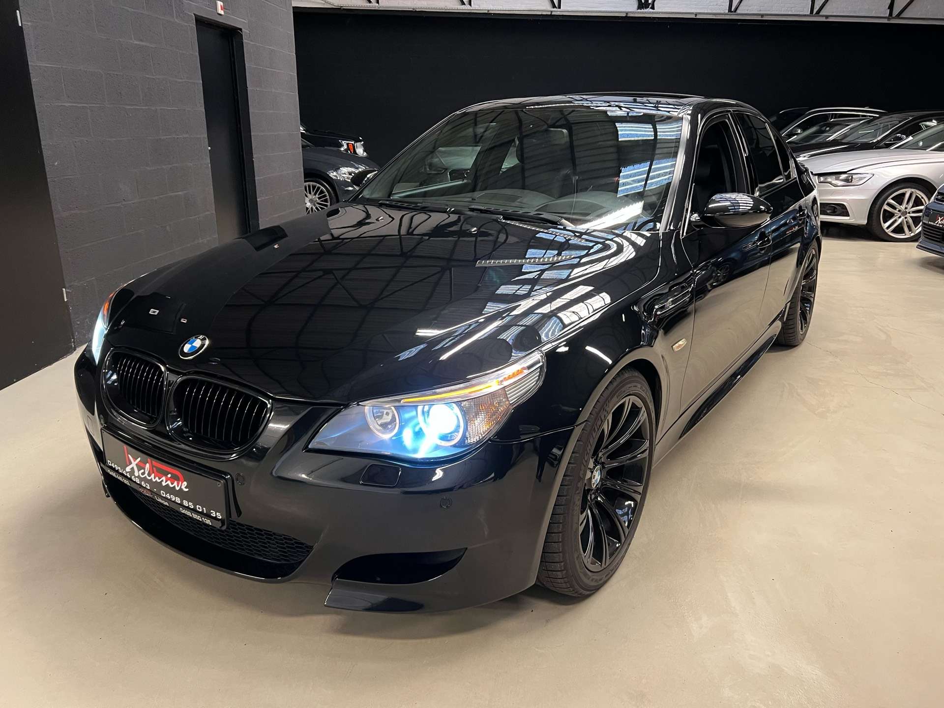 BMW M5 5.0i V10 40v SMG *REMISE COMPL A NEUF 25000€ FAC