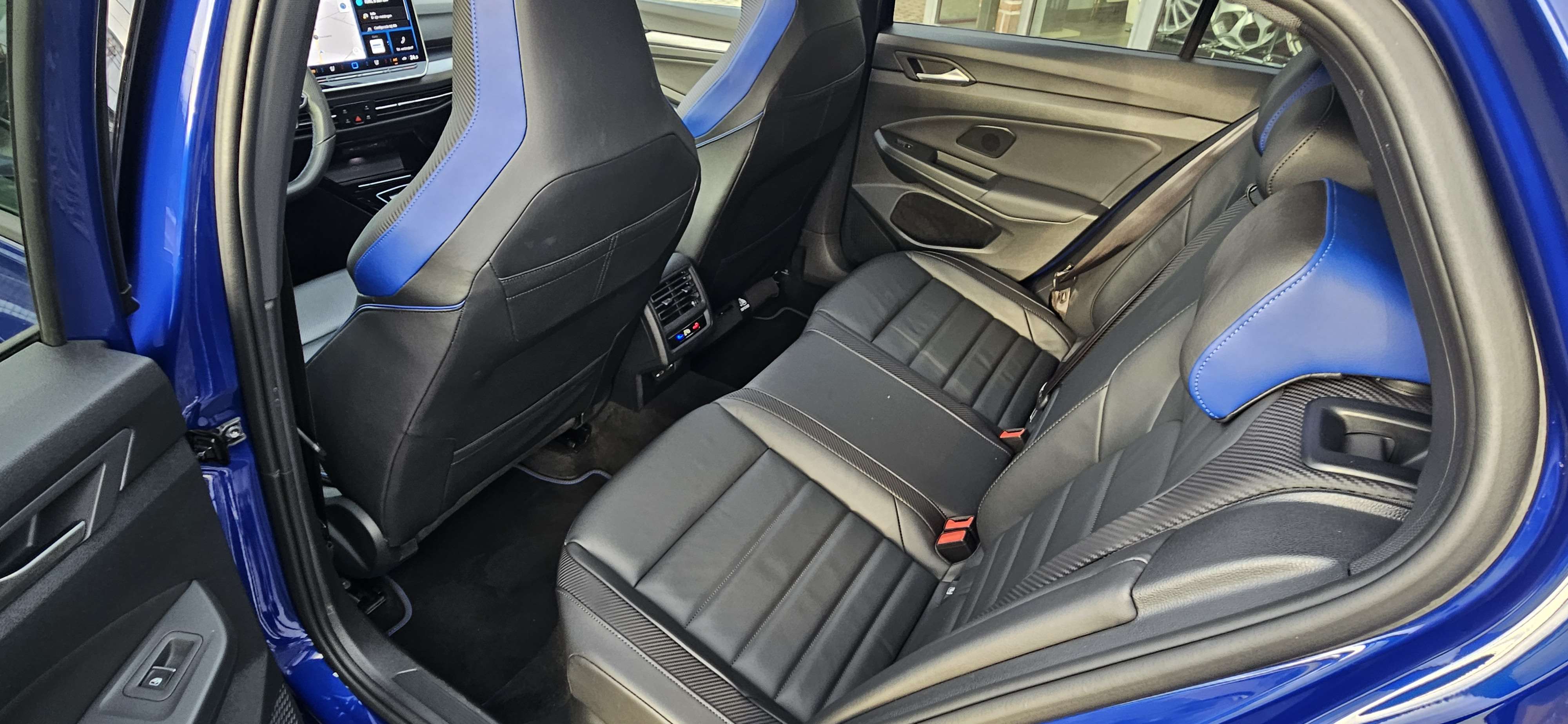 Volkswagen Golf R "Blackstyle", leder, pano, Harman/Kardon, ...