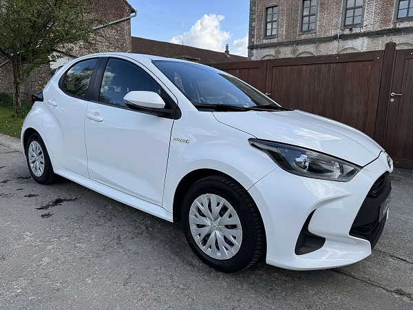 Toyota Yaris HYBRID 1.5i Dual VVT-iE Dynamic CVT