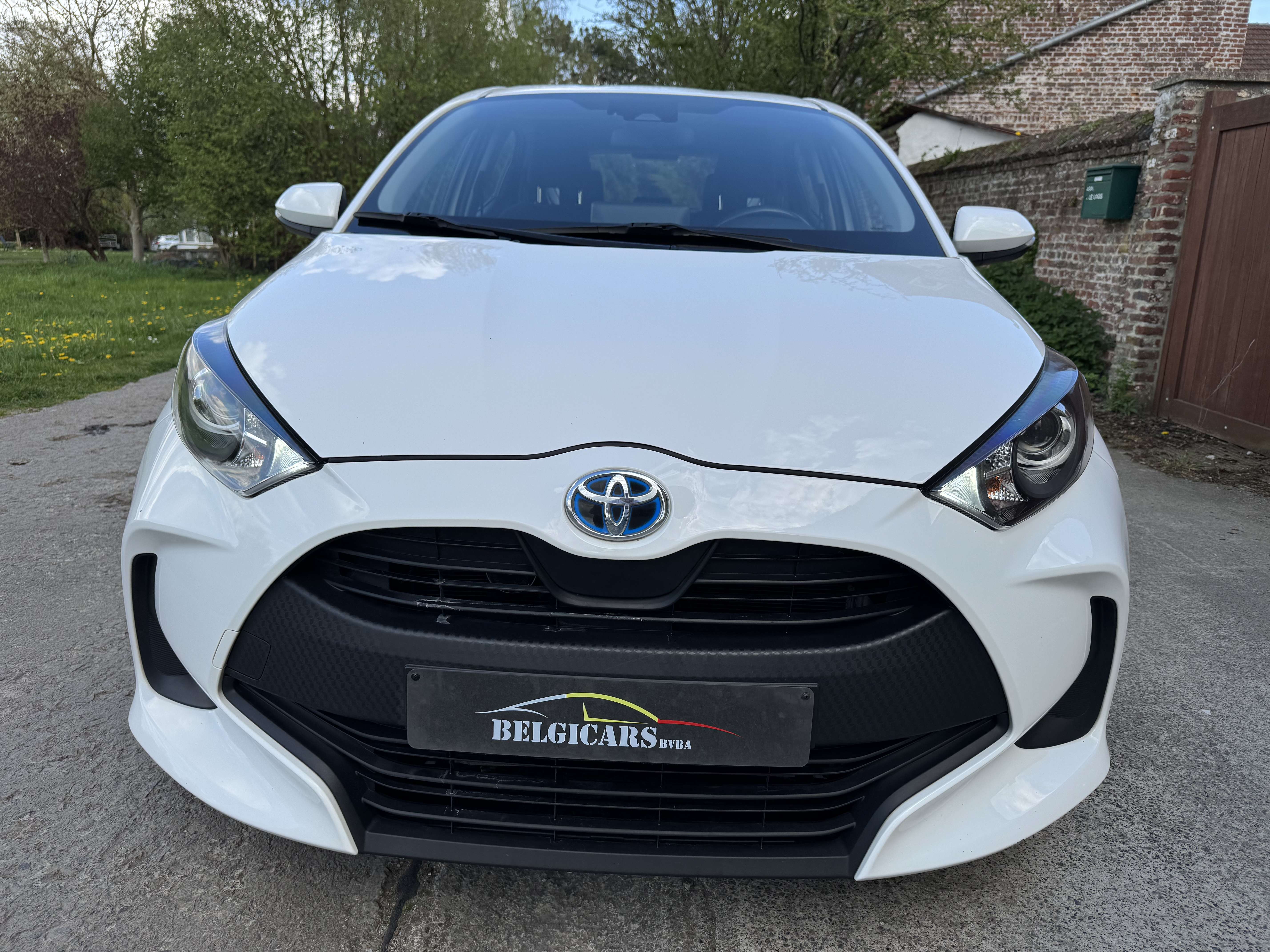 Toyota Yaris HYBRID 1.5i Dual VVT-iE Dynamic CVT