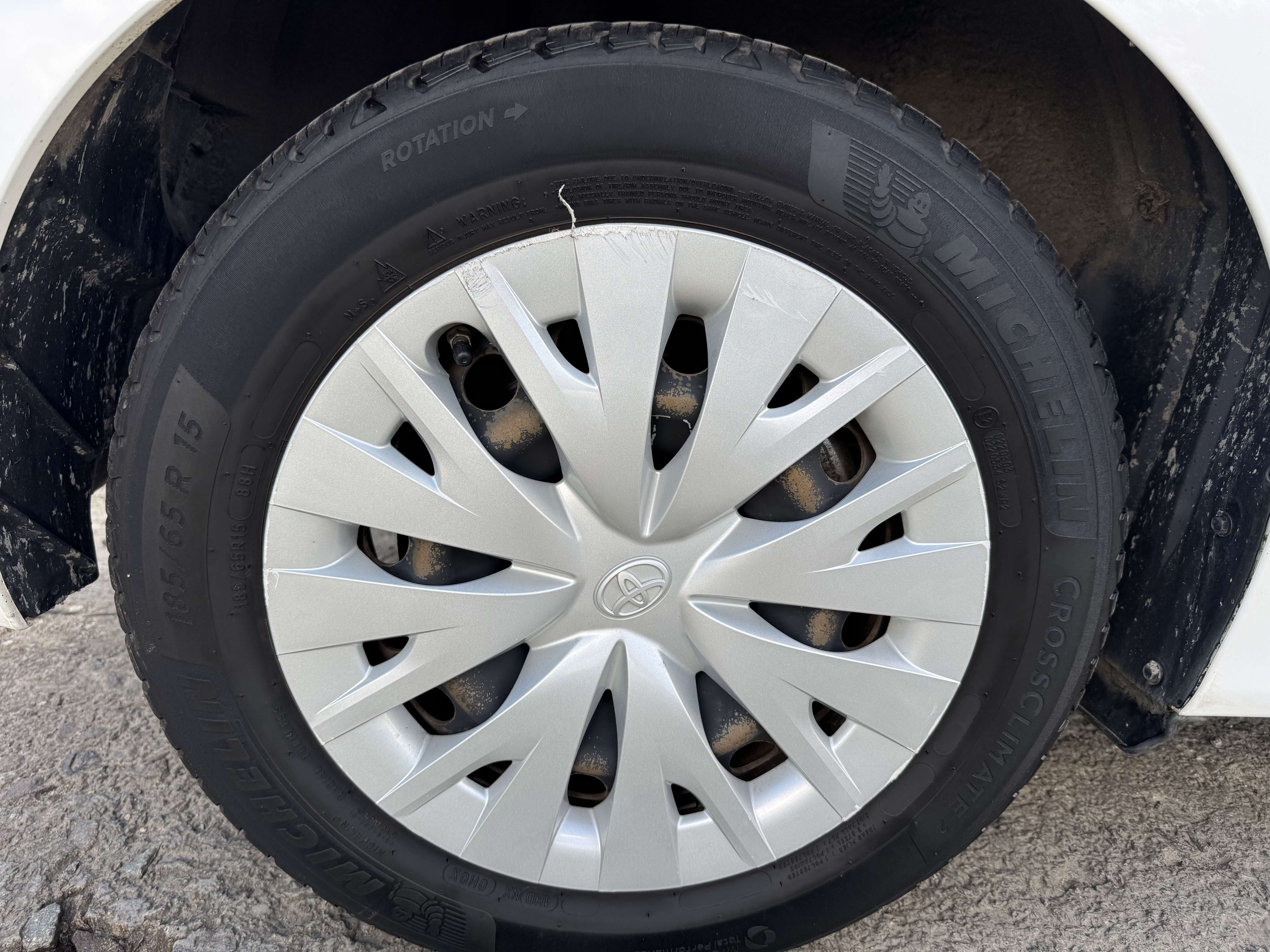 Toyota Yaris HYBRID 1.5i Dual VVT-iE Dynamic CVT