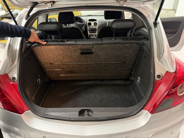 Opel Corsa III (2) 1.2 EDITION TWINPORT 3P