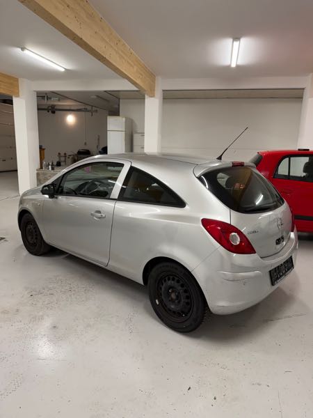 Opel Corsa III (2) 1.2 EDITION TWINPORT 3P