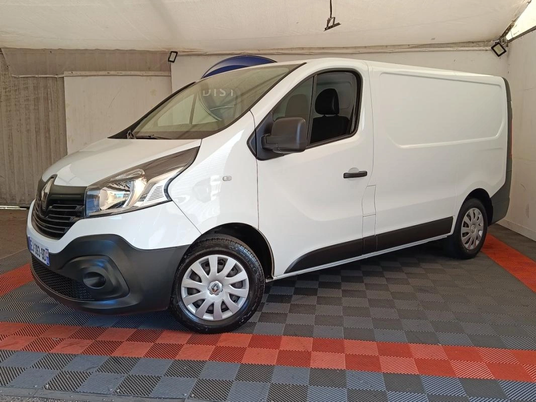 Renault Trafic III FG GCFL1H1 1000 dCi95 isotherme