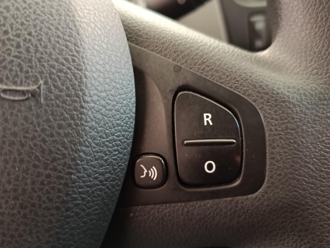 Renault Trafic III FG GCFL1H1 1000 dCi95 isotherme