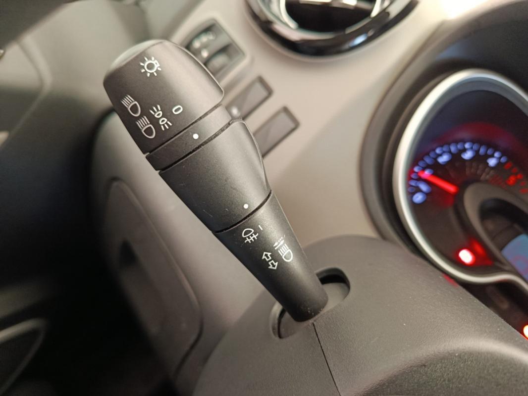 Renault Trafic III FG GCFL1H1 1000 dCi95 isotherme