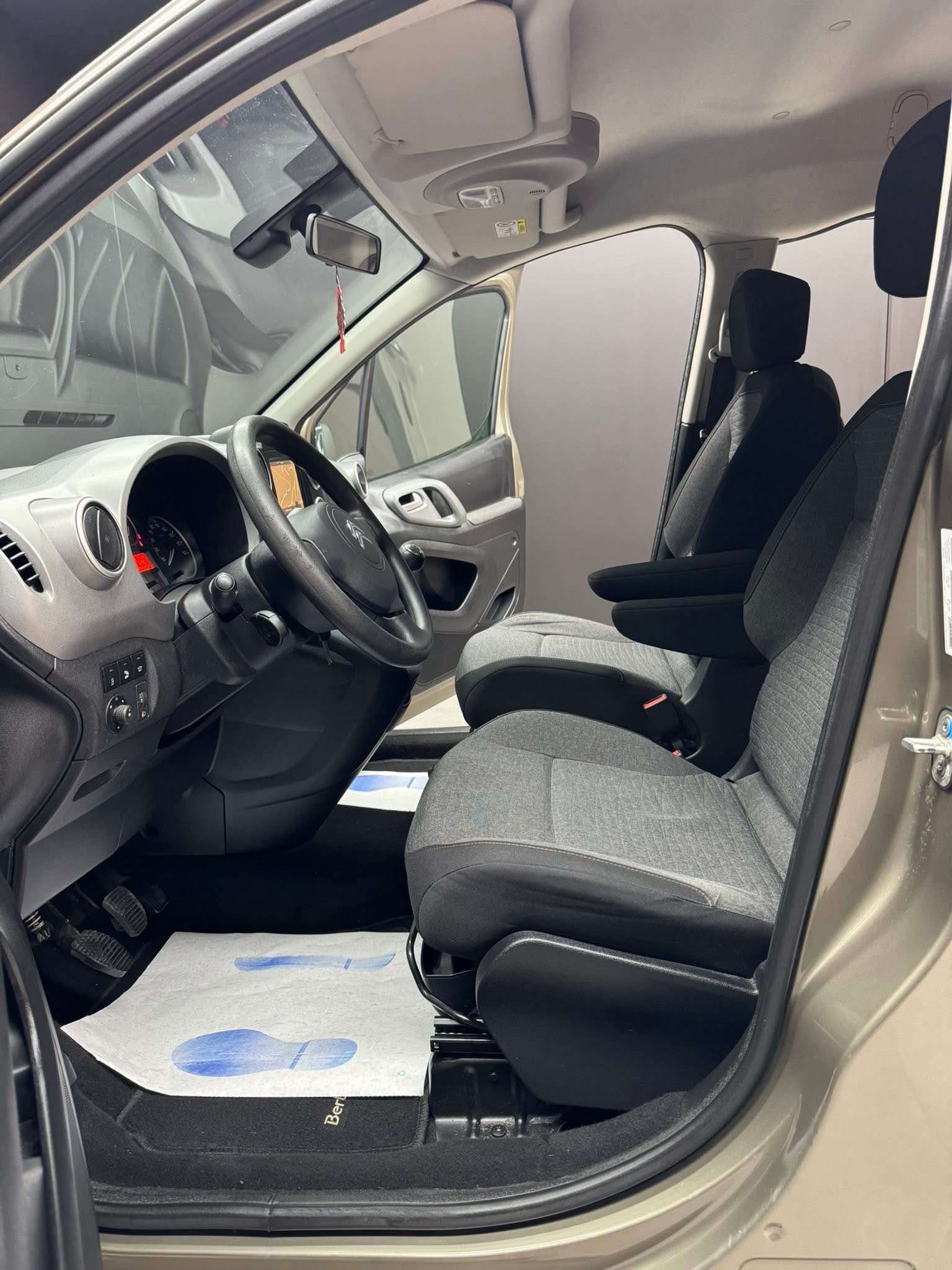 Citroen Berlingo Berlingo 1.6 BlueHDi **12 mois de garantie**